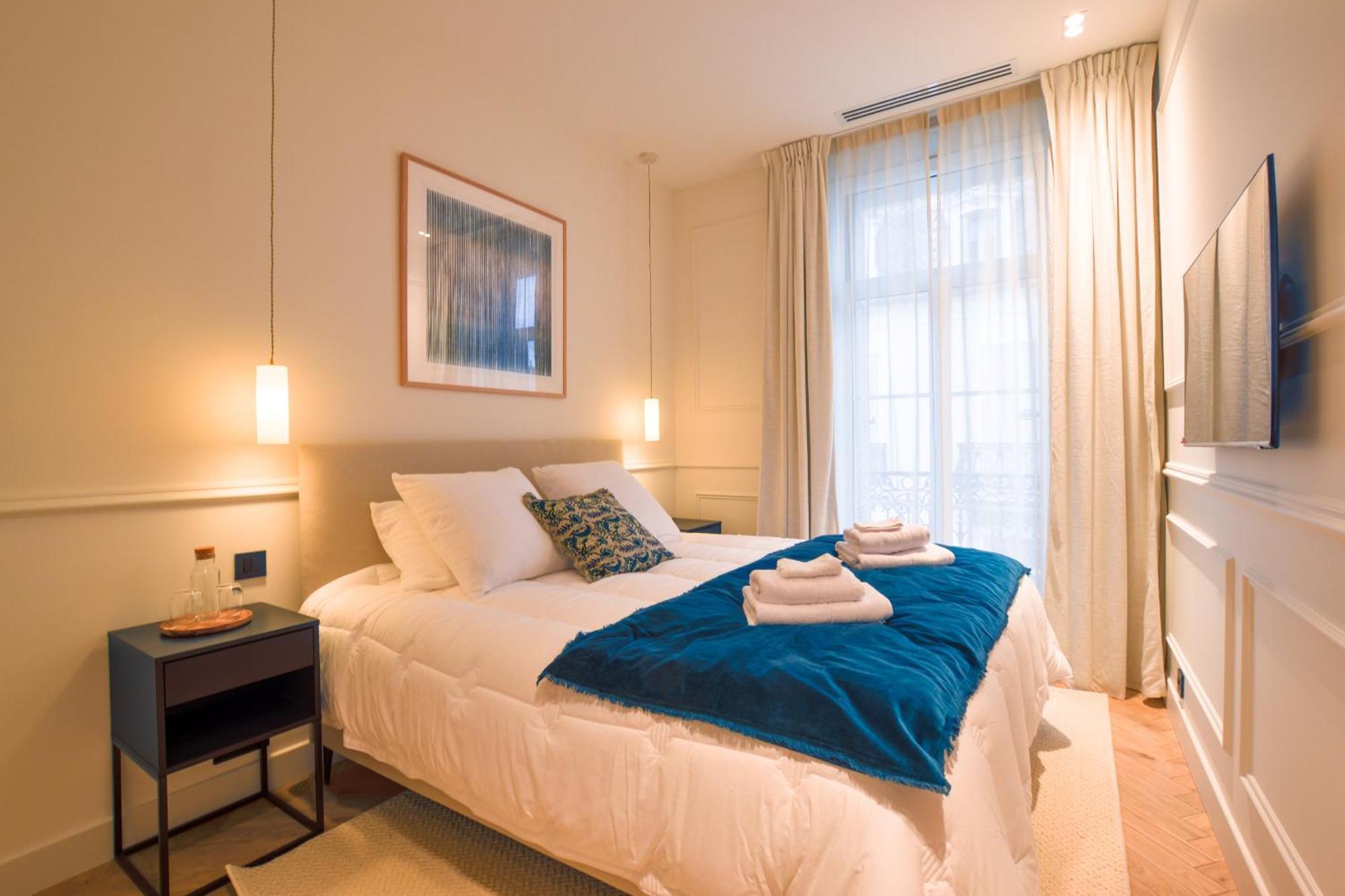 Meynadier 12b Apartment