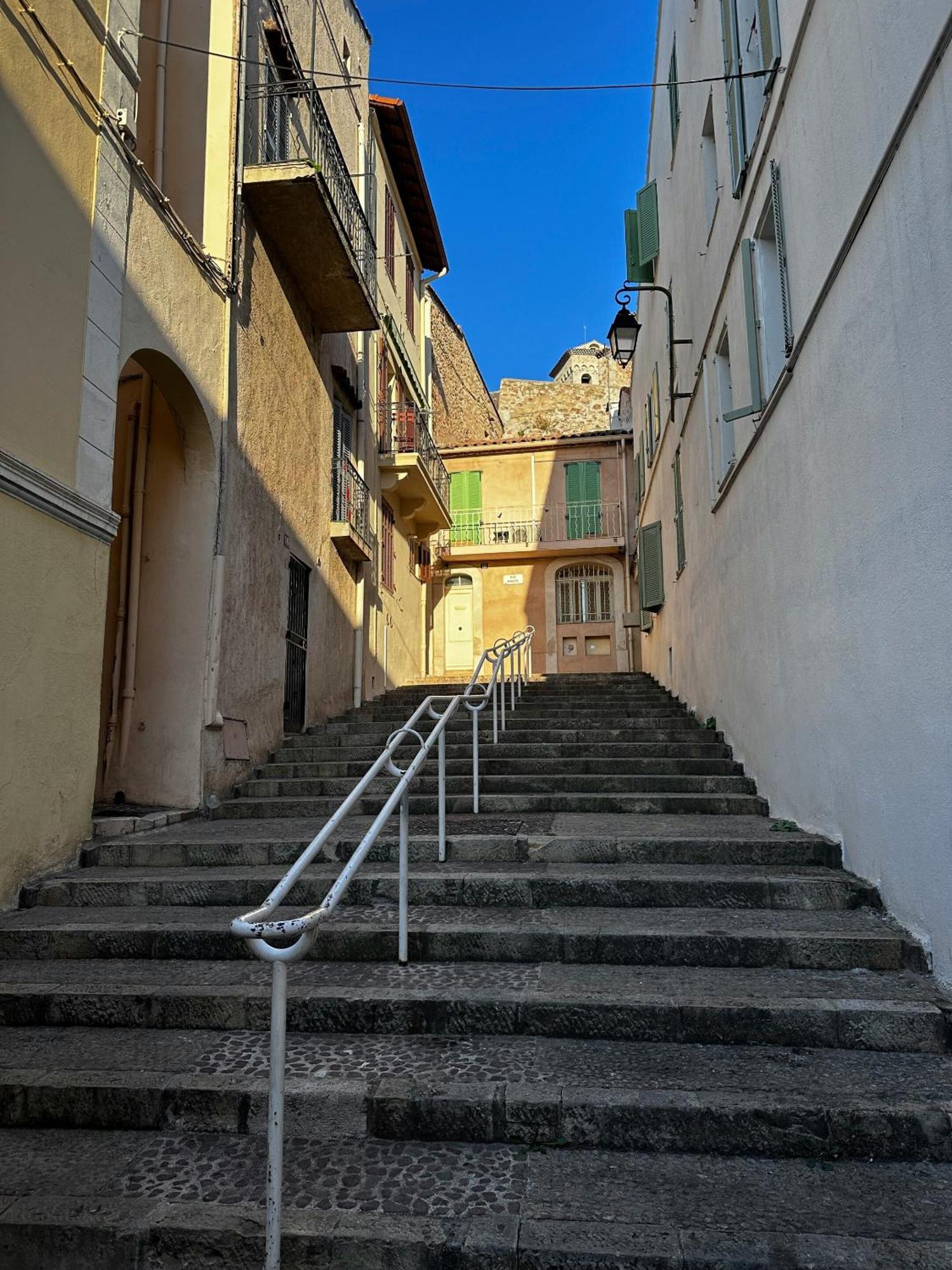 Apartment Superbe Et Atypique F2 Suquet Centre *