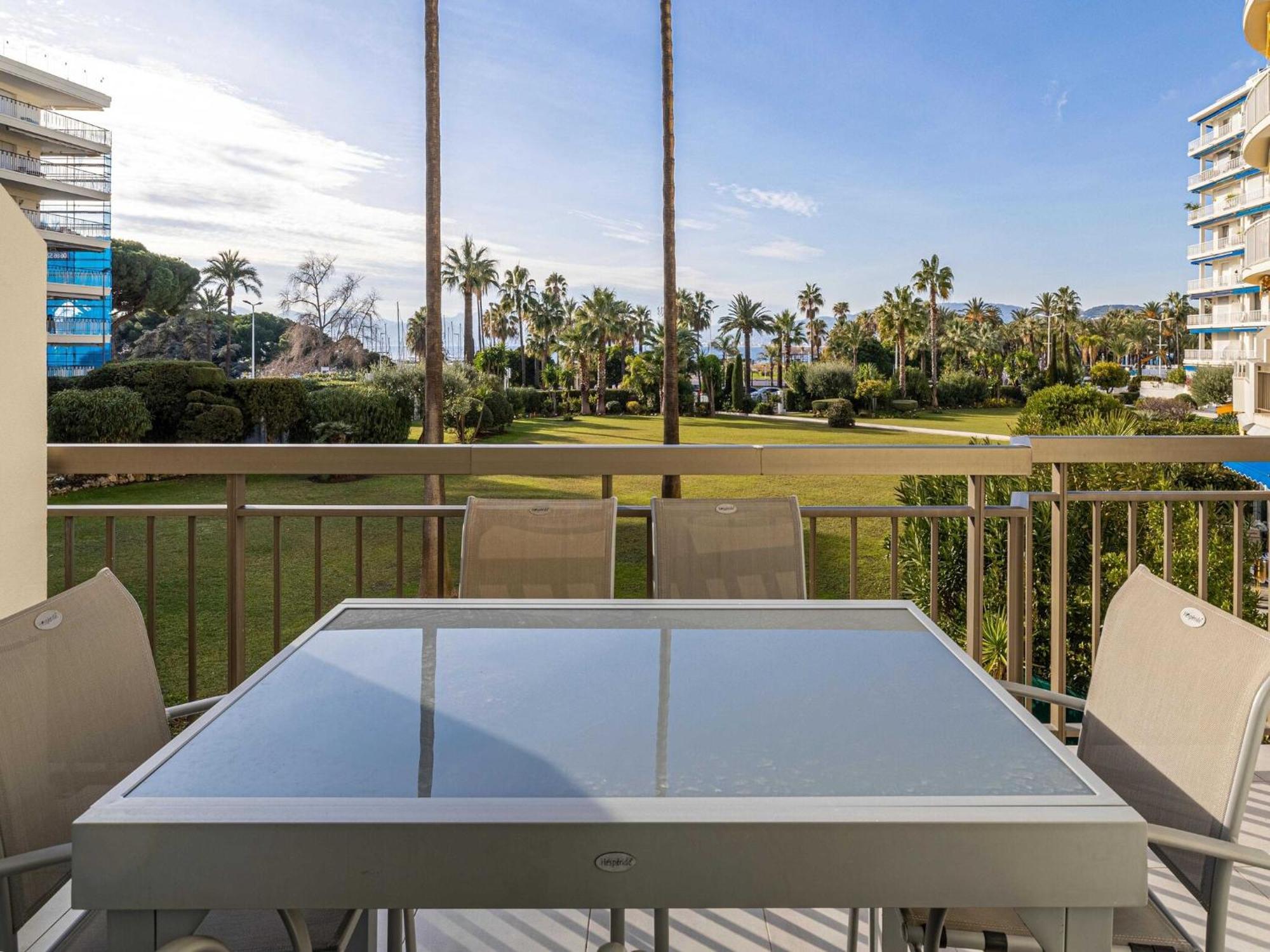 Apartment Appt Exclusif - 4br 8p- Parking - Croisette Cannes