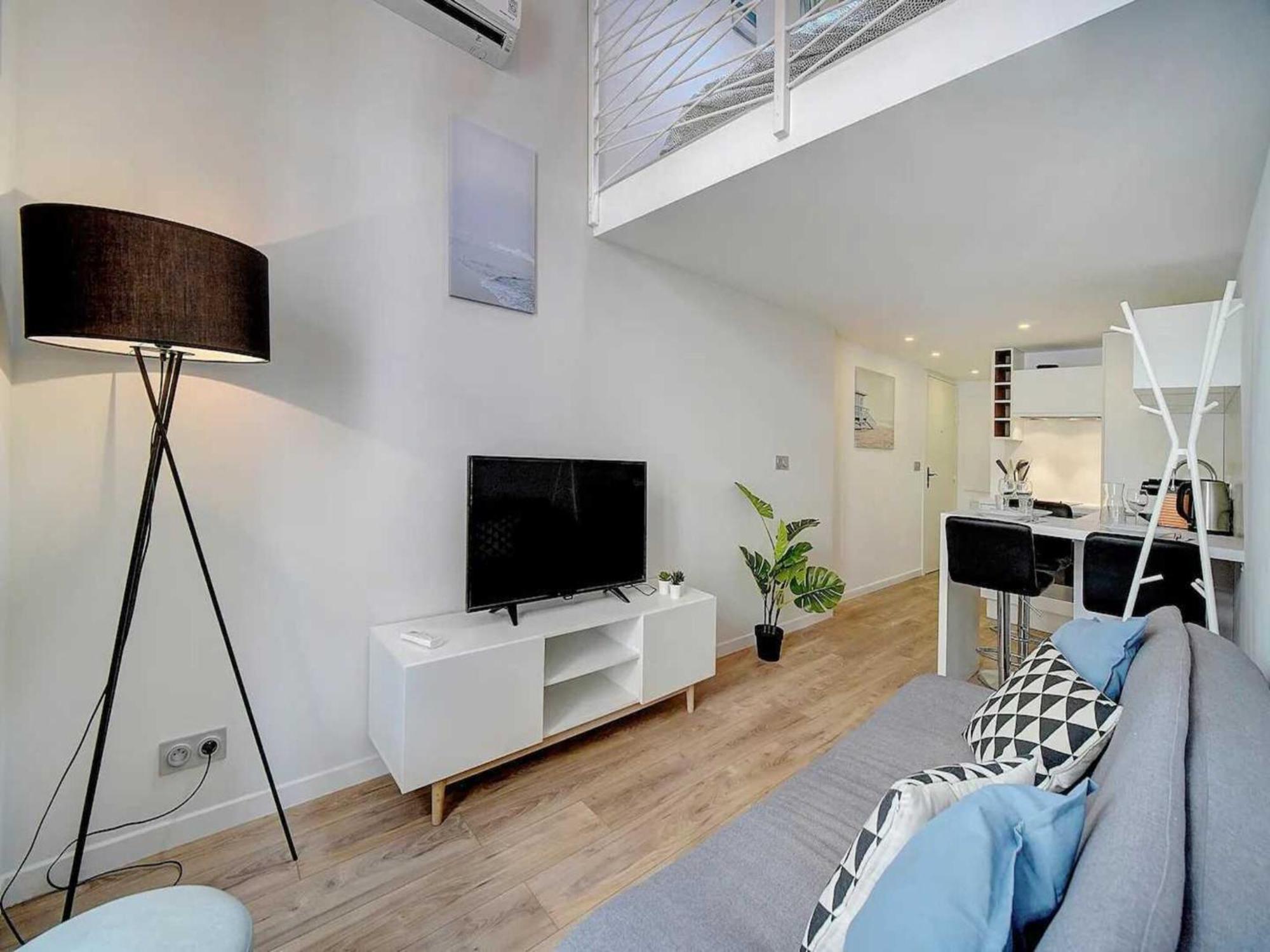 Apartment Bright Duplex - Centre - Mobility Lease