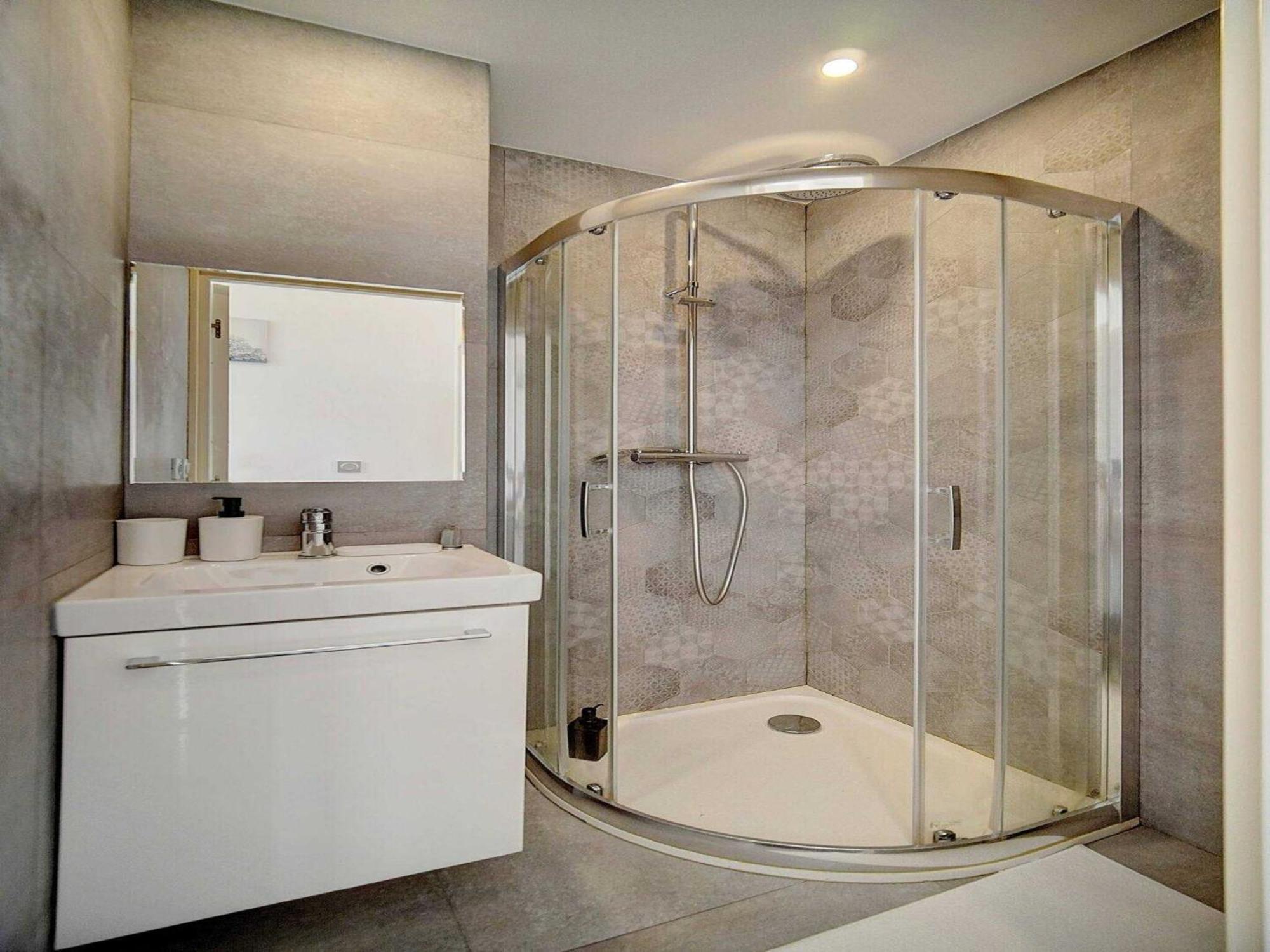 Apartment Bright Duplex - Centre - Mobility Lease
