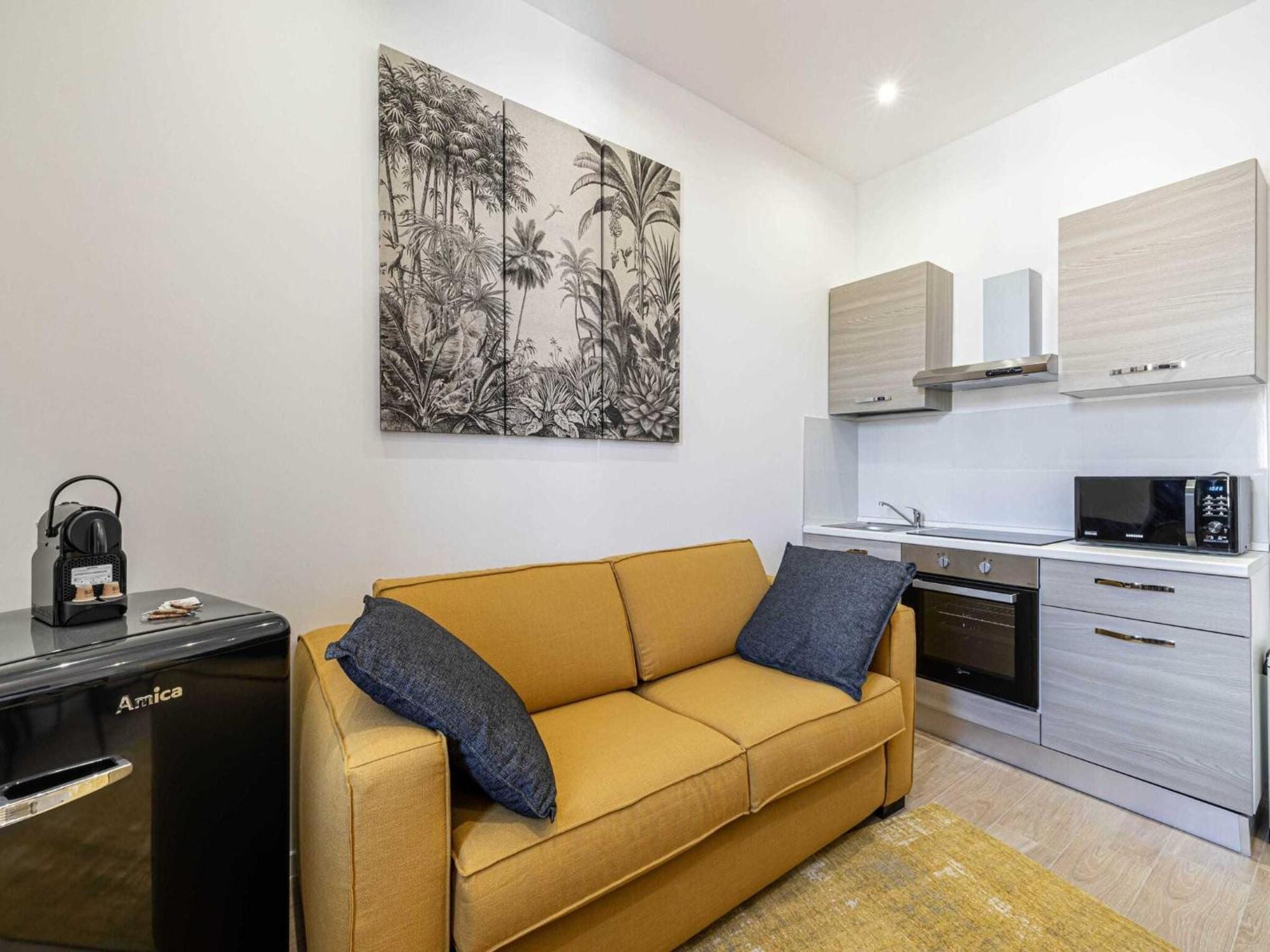 Gorgeous - Center - Mobility Lease Apartment *
