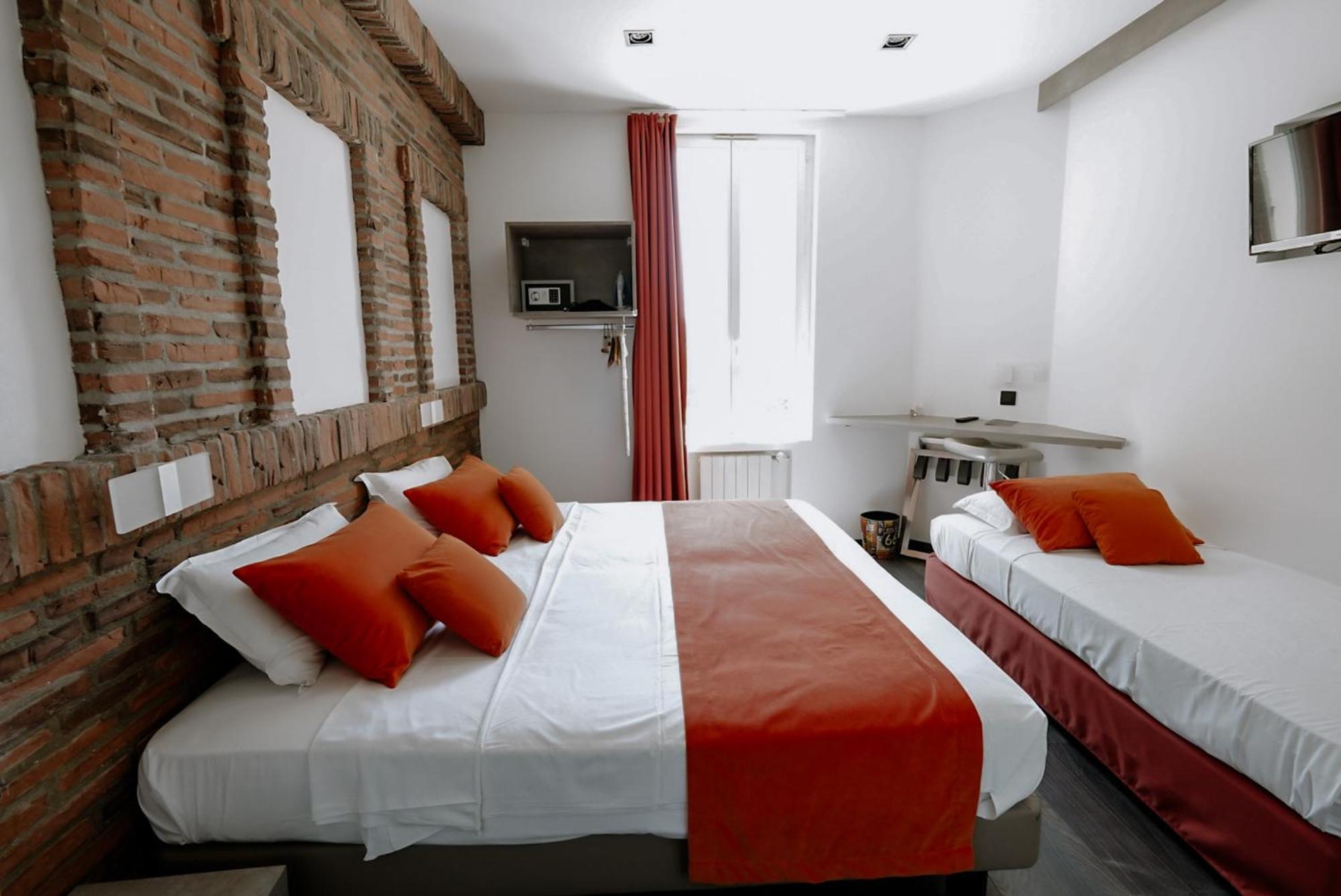 Ideal Sejour - Stylish Boutique With Quiet Garden Hotel