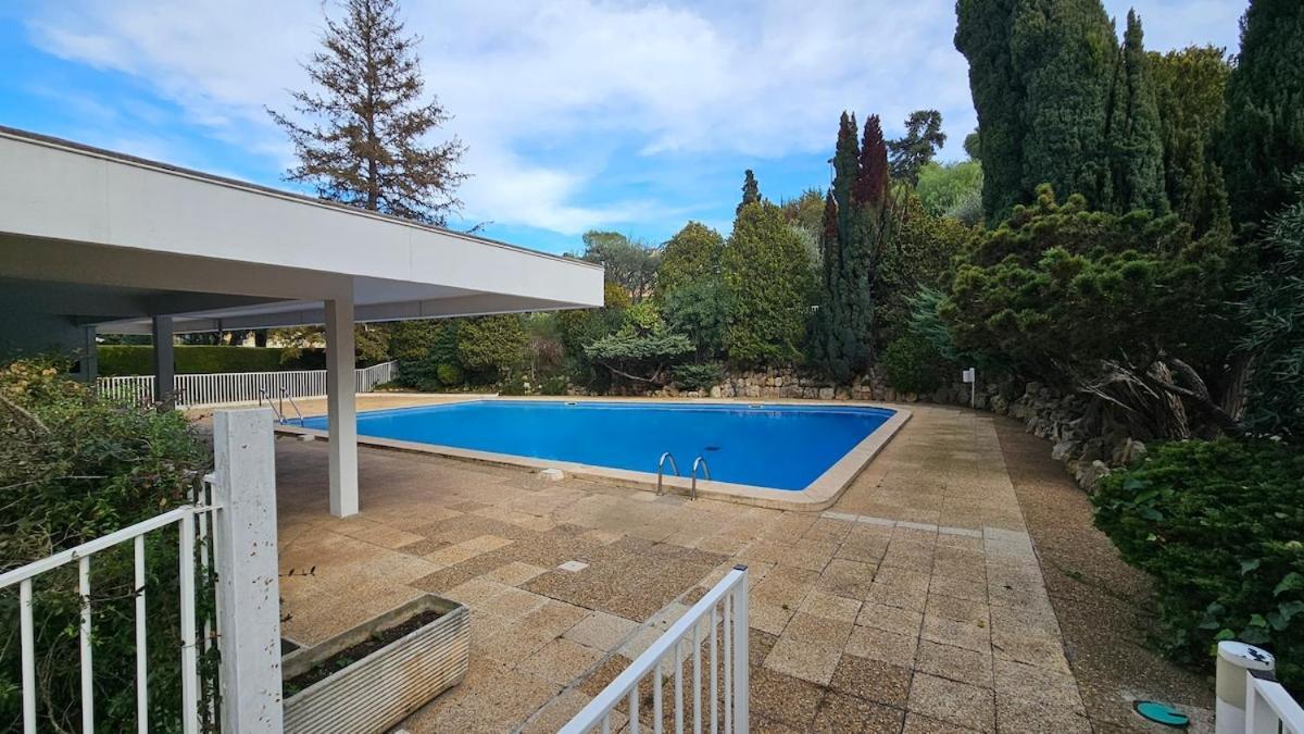 123 M2 Sea View Apartment