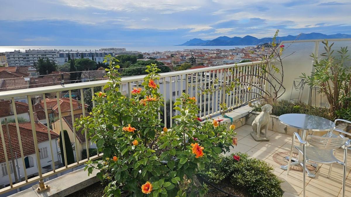123 M2 Sea View Apartment *