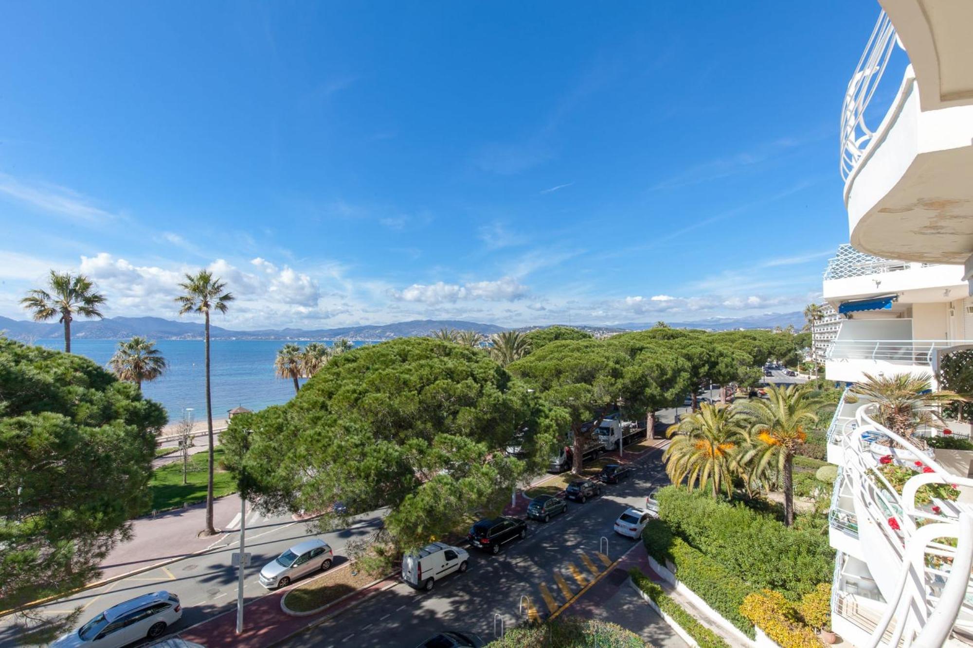 Sea View 95m With Large Terrace Croisette * Cannes