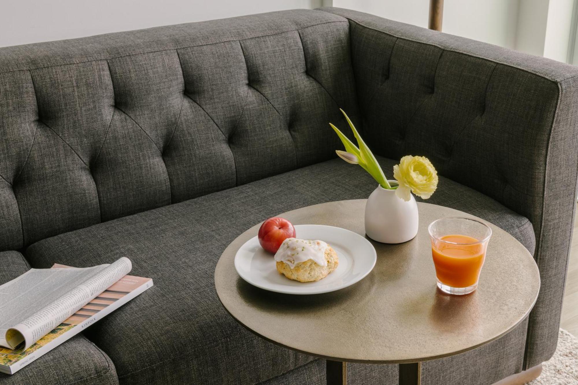 Hotel Yelo Lumiere Powered By Sonder Cannes