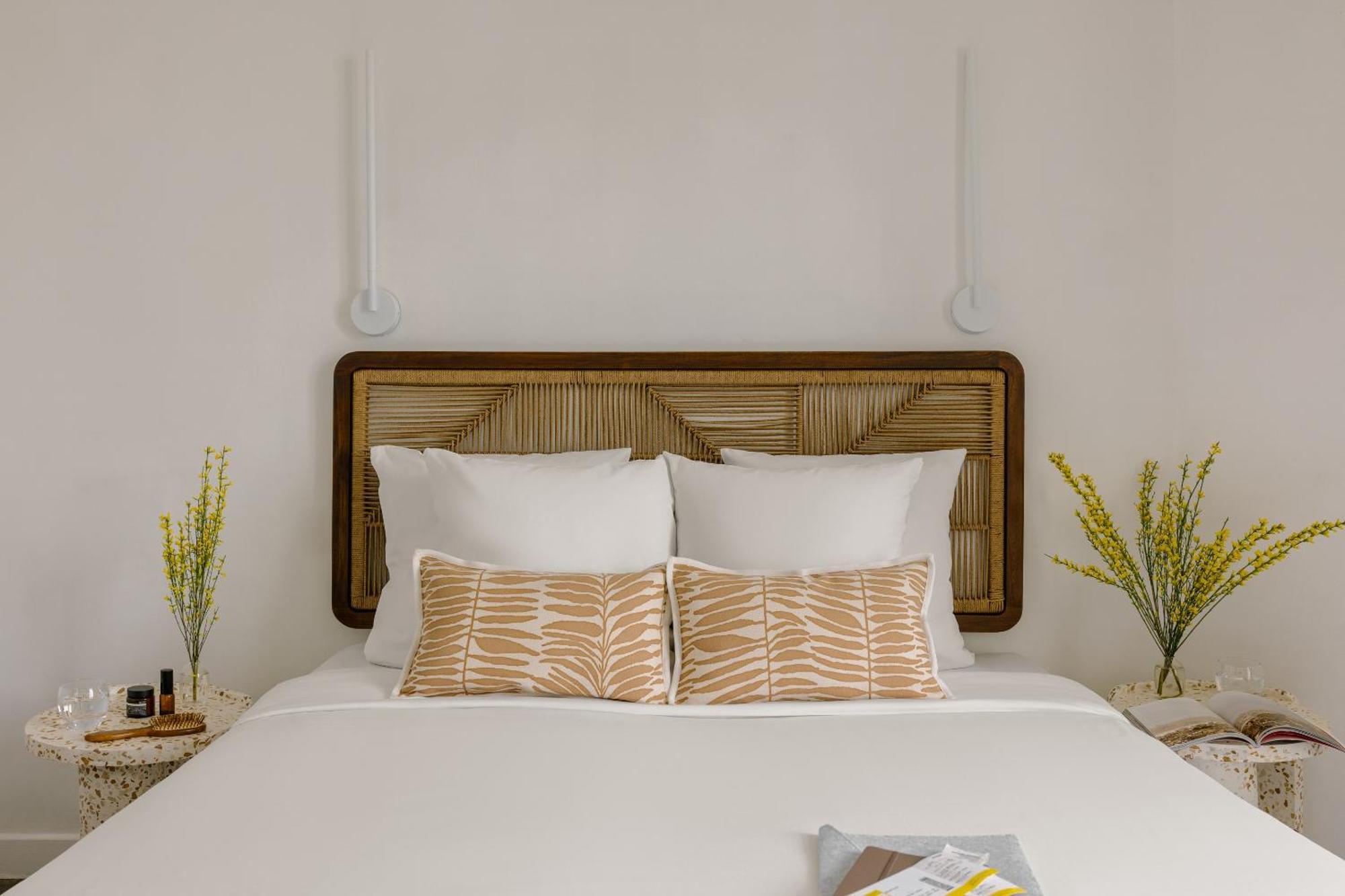 Yelo Lumiere Powered By Sonder Hotel