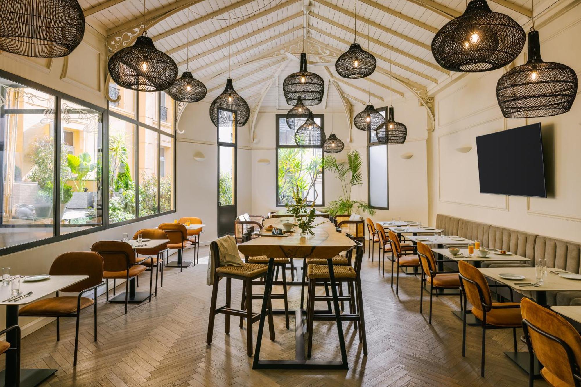 Hotel Yelo Lumiere Powered By Sonder 4*