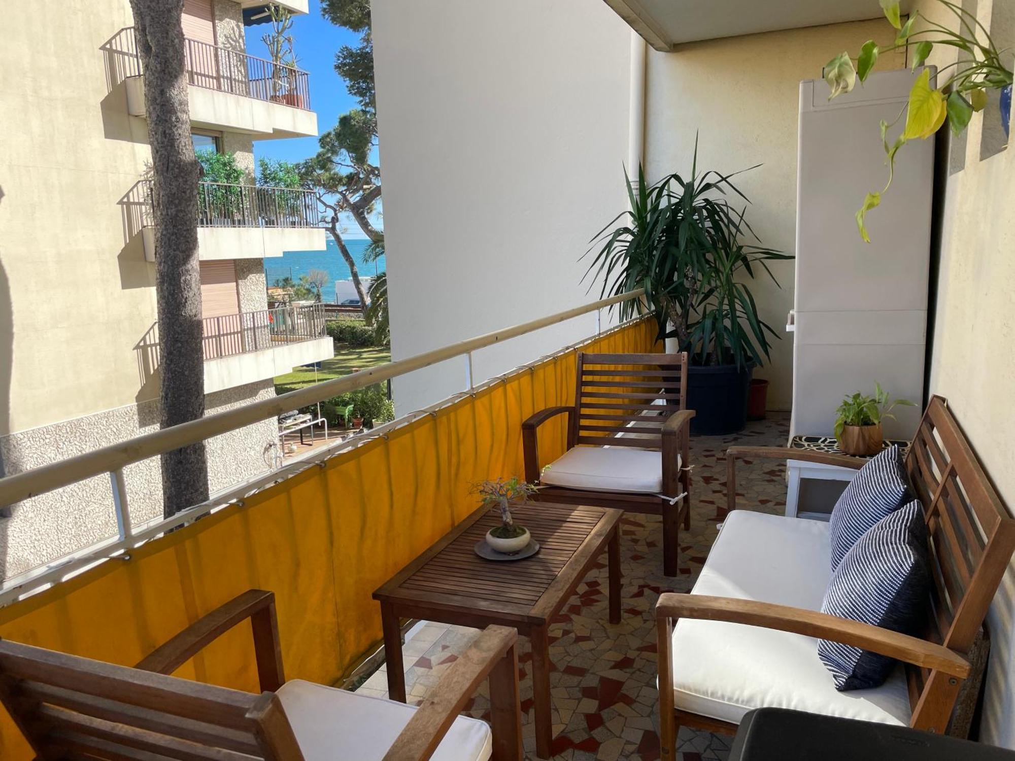Apartment Ocean Front *