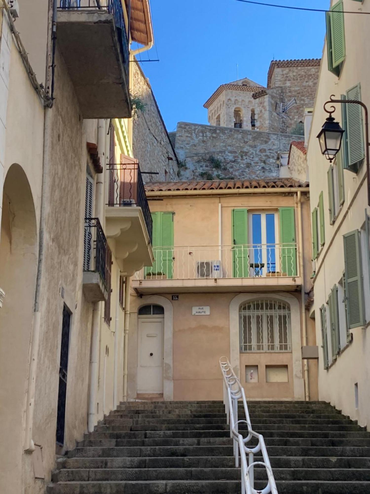 Apartment Le Refuge Du Suquet, Quartier Authentique De Cannes, Vue