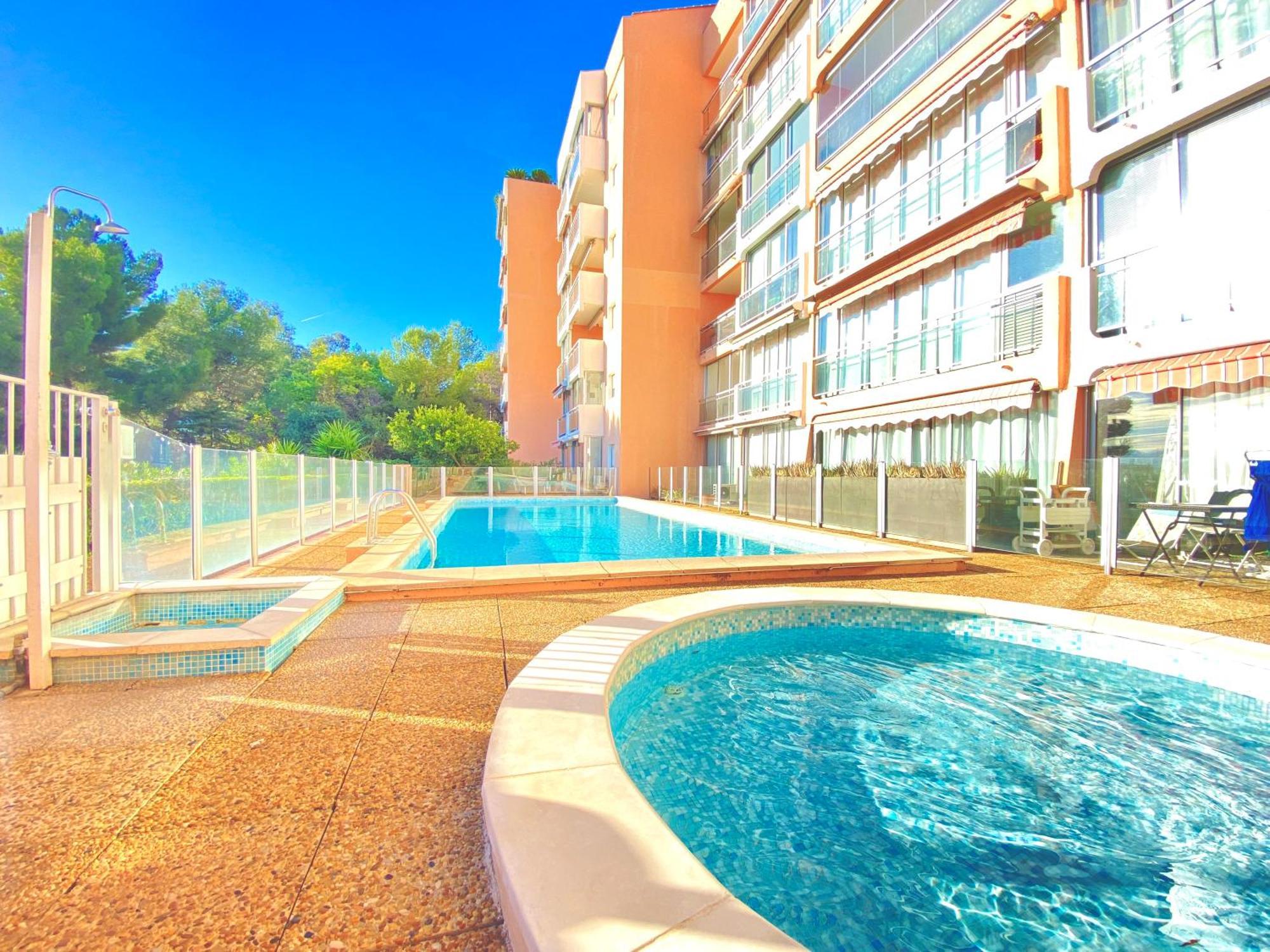 Vogue By Scls Locations Apartment