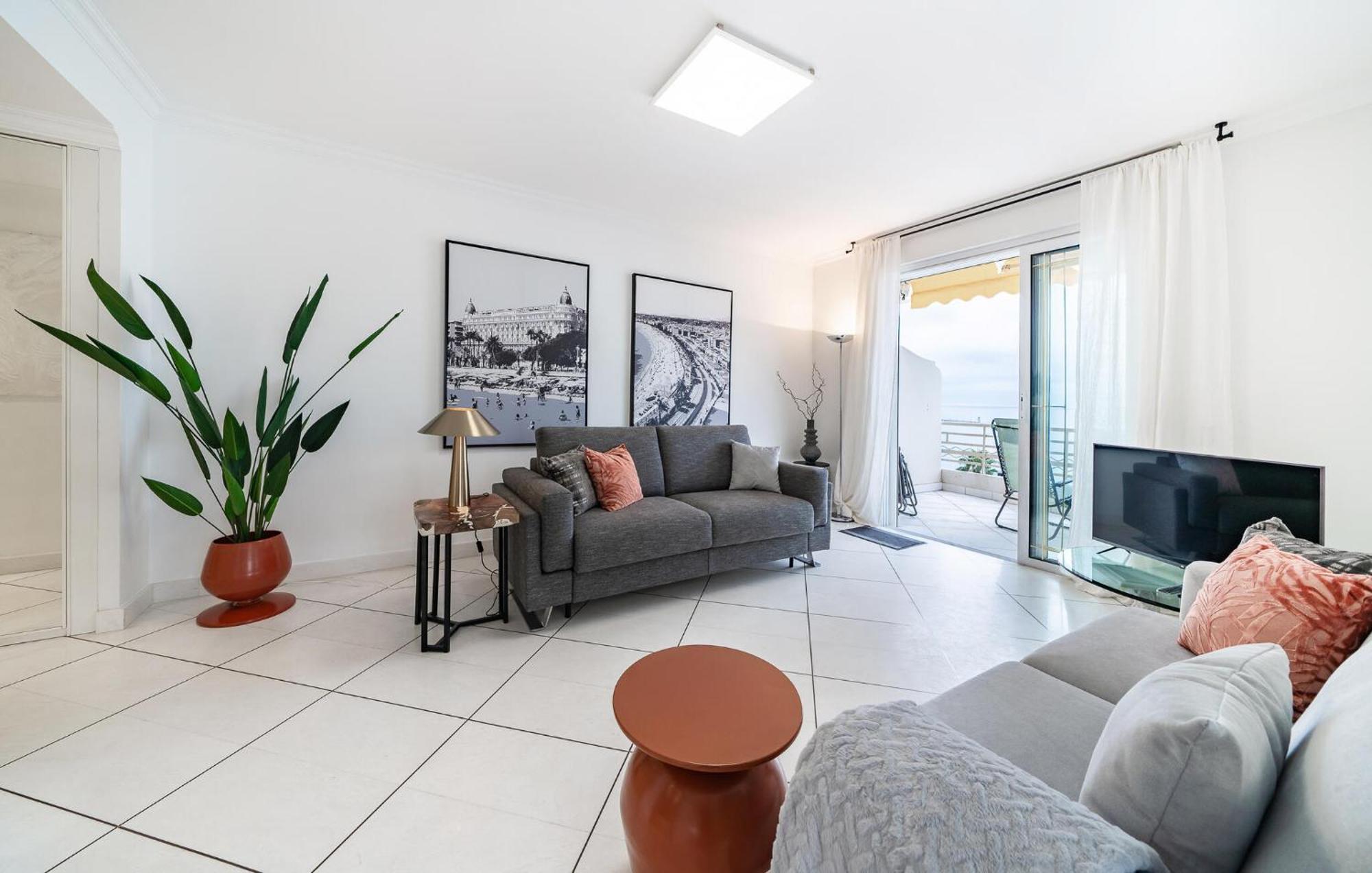 Amazing In With House Sea View Holiday home