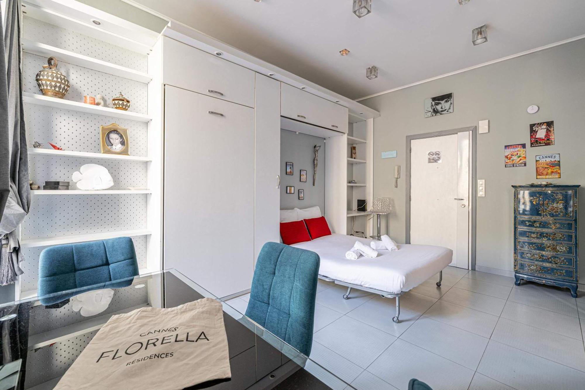 Le Petit Avec Petit Balcon Idealement Situe En Plein Centre-ville Apartment *