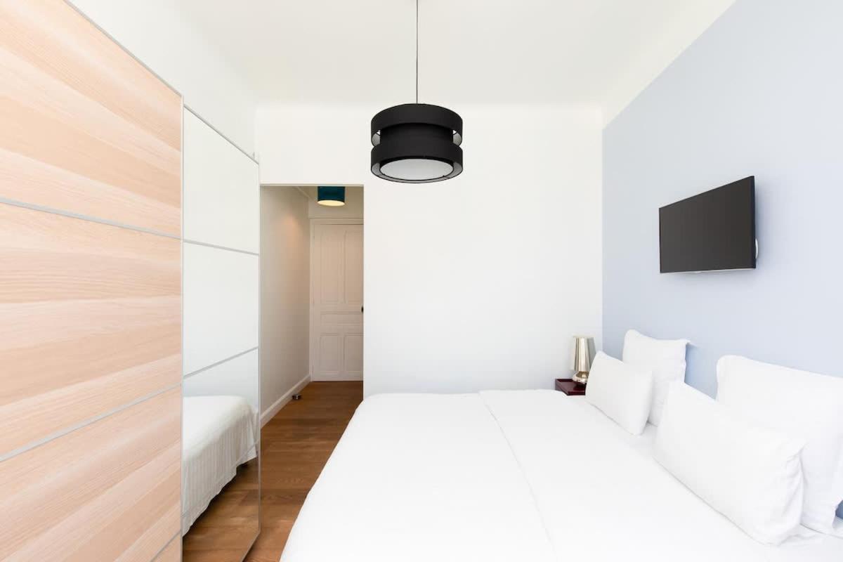 Palais Area 4 Beds - 4 Baths * Cannes