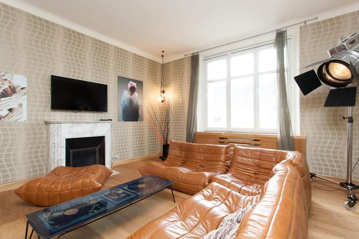 Palais Area 4 Beds - 4 Baths * Cannes