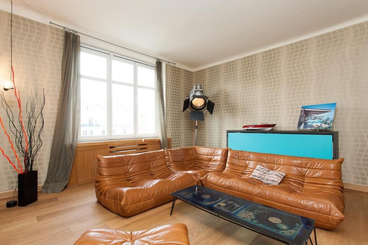 Palais Area 4 Beds - 4 Baths Apartment *