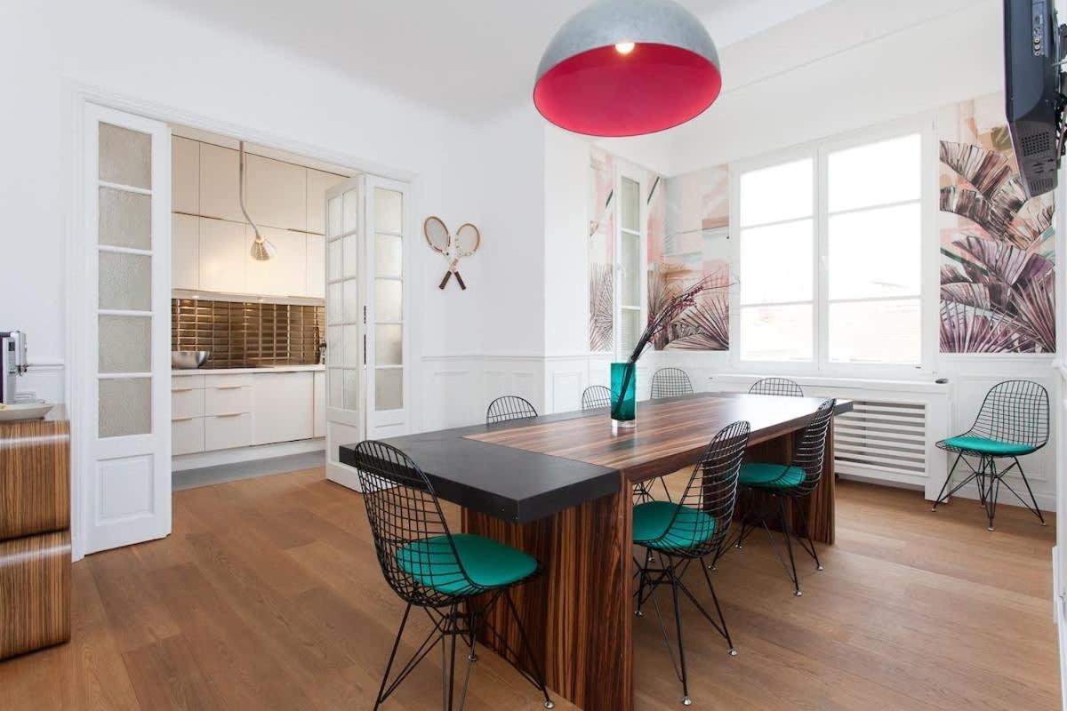 Palais Area 4 Beds - 4 Baths
