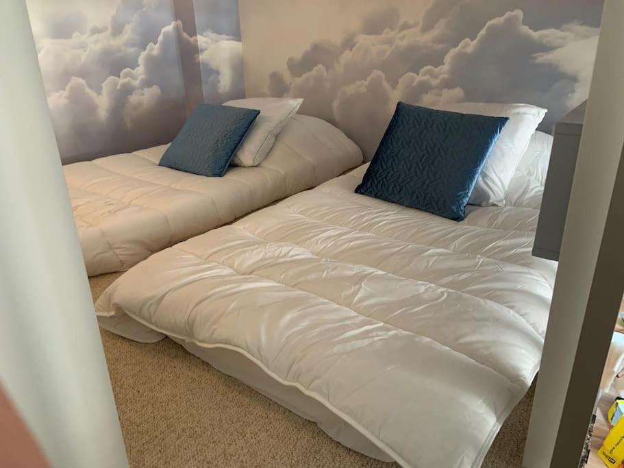 Riviera Sky, Design Centre Croisette *