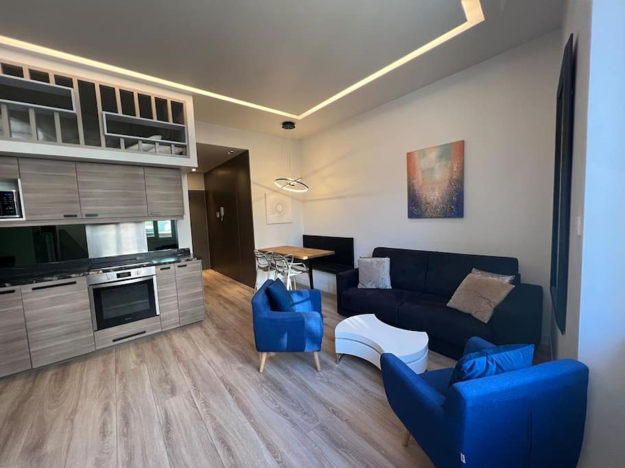 Riviera Sky, Design Centre Croisette Apartment *