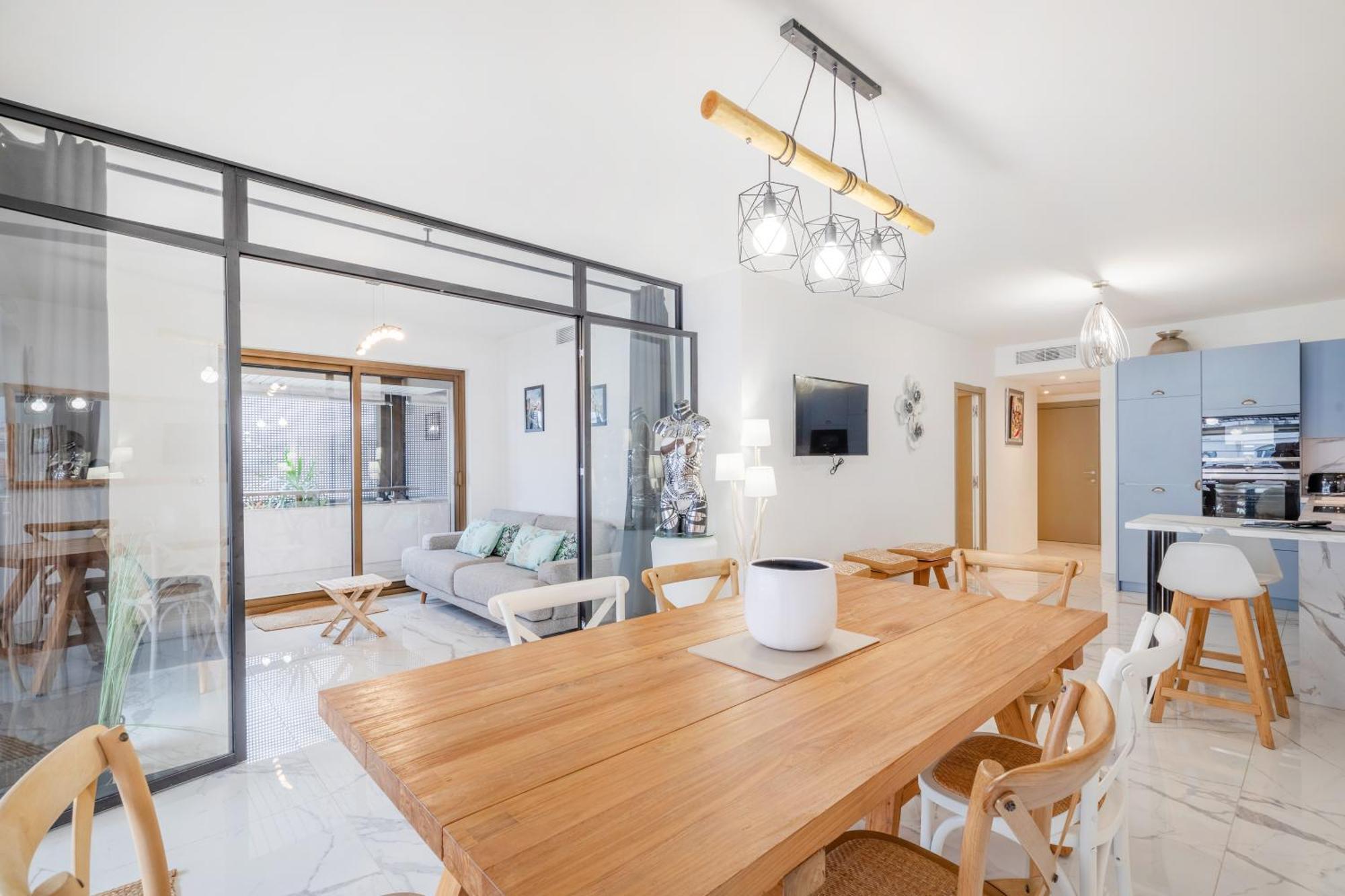 Agence Aici - Gray D'albion Cannes