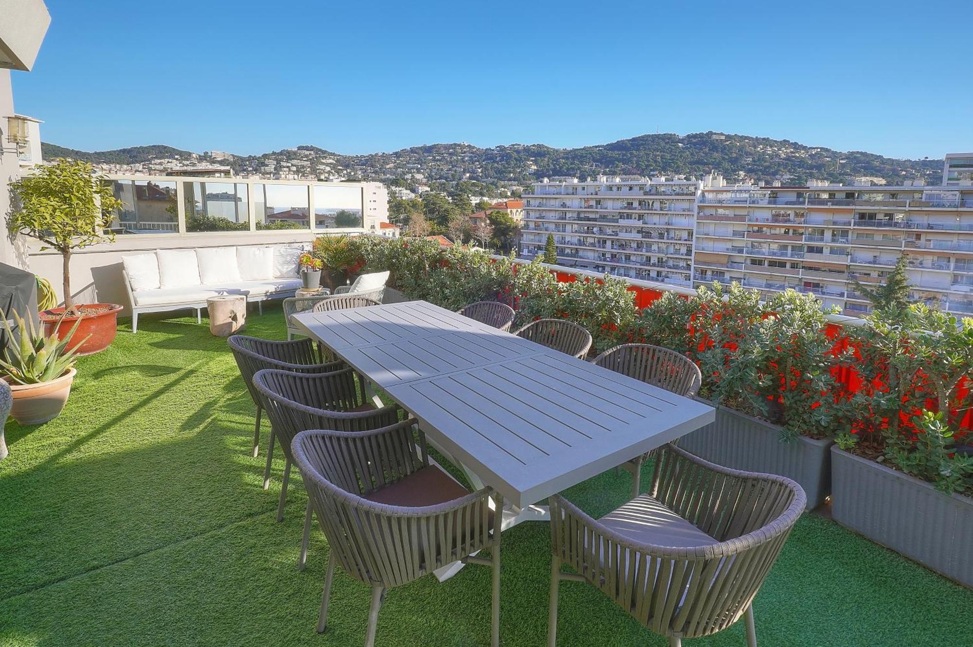 Immogroom -rooftop 150m2 -terrace 150m2 -parking -wifi - Ac Appartement