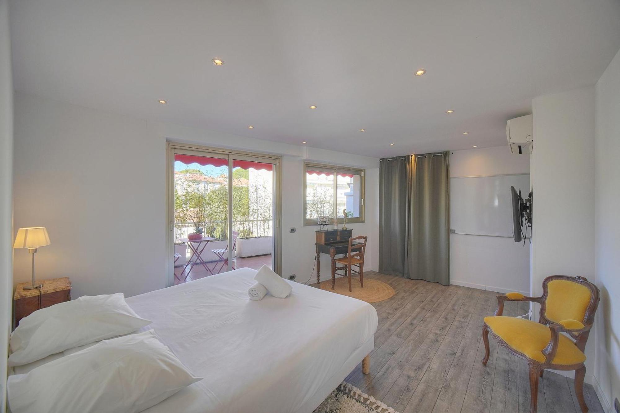 Immogroom -rooftop 150m2 -terrace 150m2 -parking -wifi - Ac Cannes