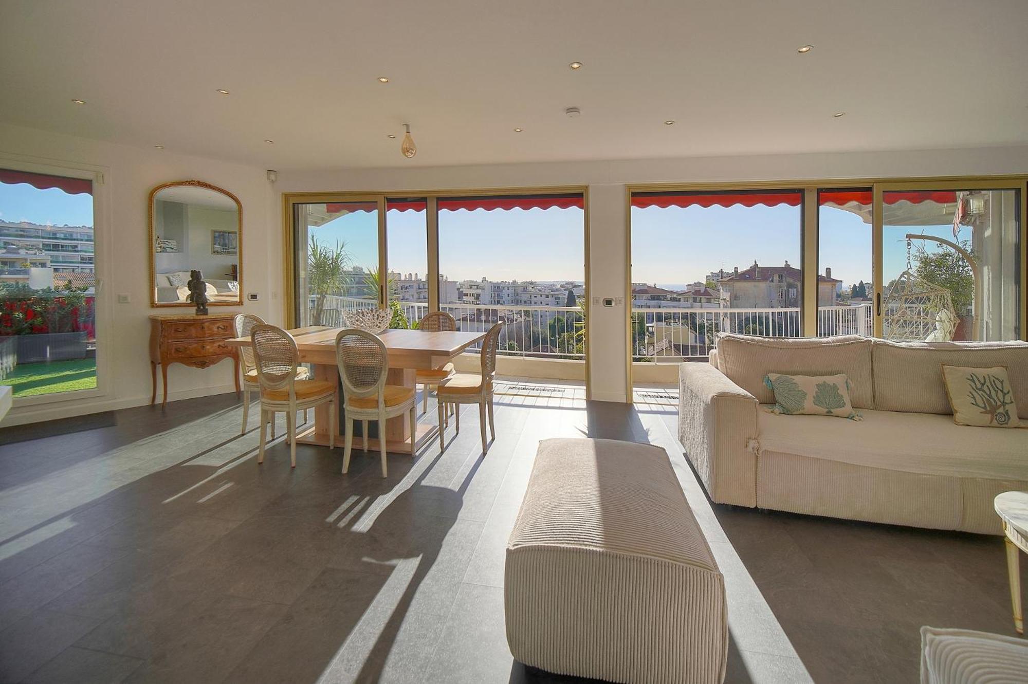 Appartement Immogroom -rooftop 150m2 -terrace 150m2 -parking -wifi - Ac