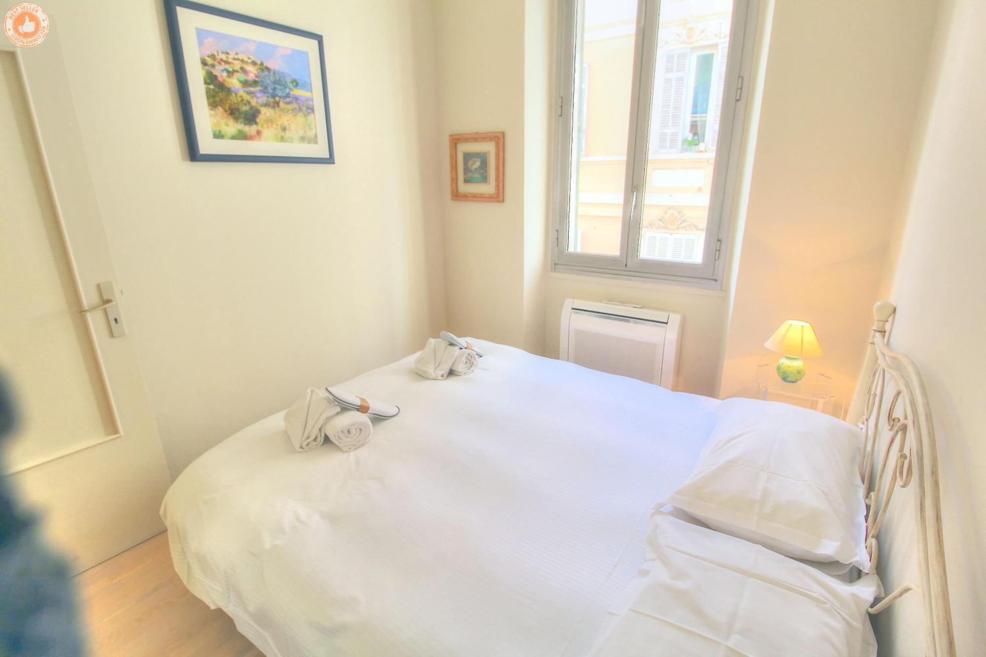 Alc - Font3 - 10 Min Palais * Cannes