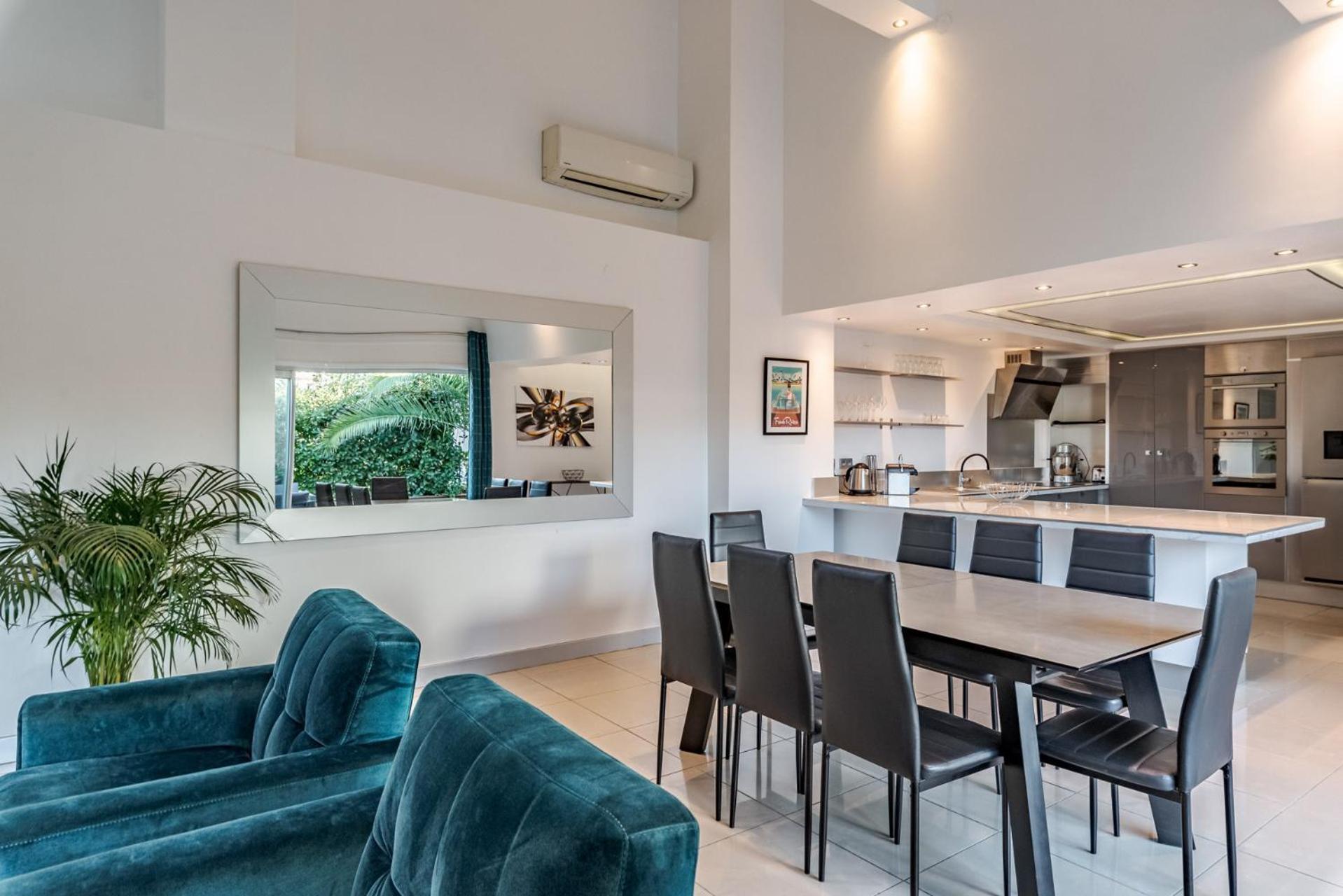 Valentine By Terry's Homes * Cannes