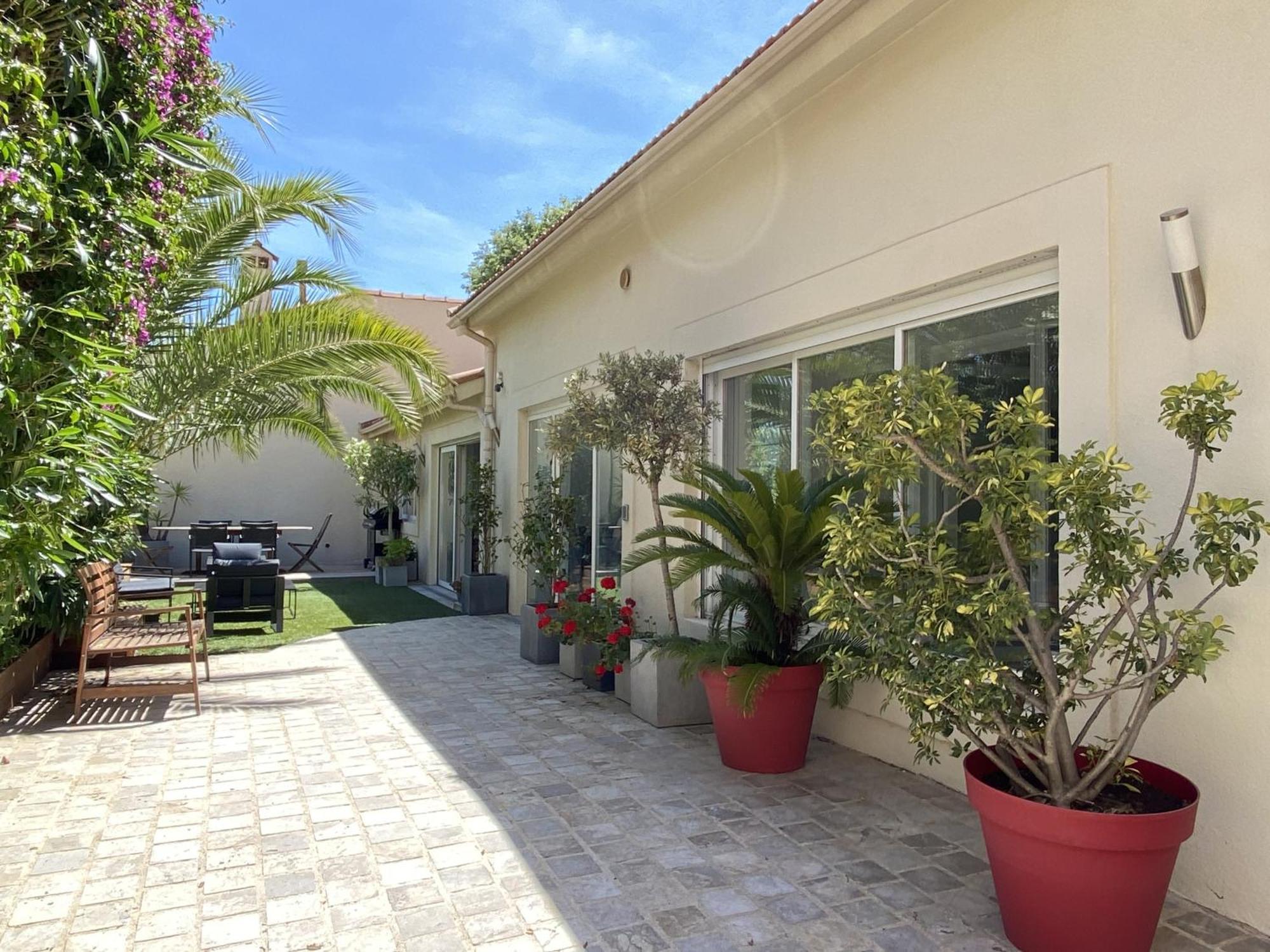Villa Valentine By Terry's Homes