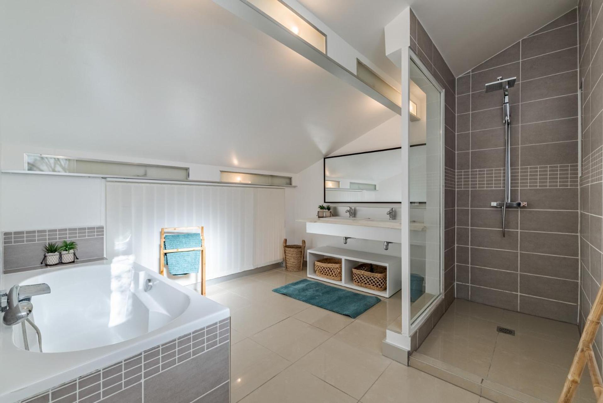 Valentine By Terry's Homes *