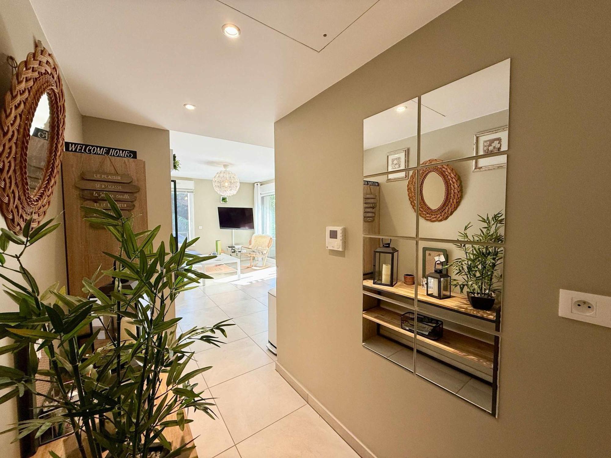 Apartment A011-superbe Avec Terrasse Sauna Jacuzzi