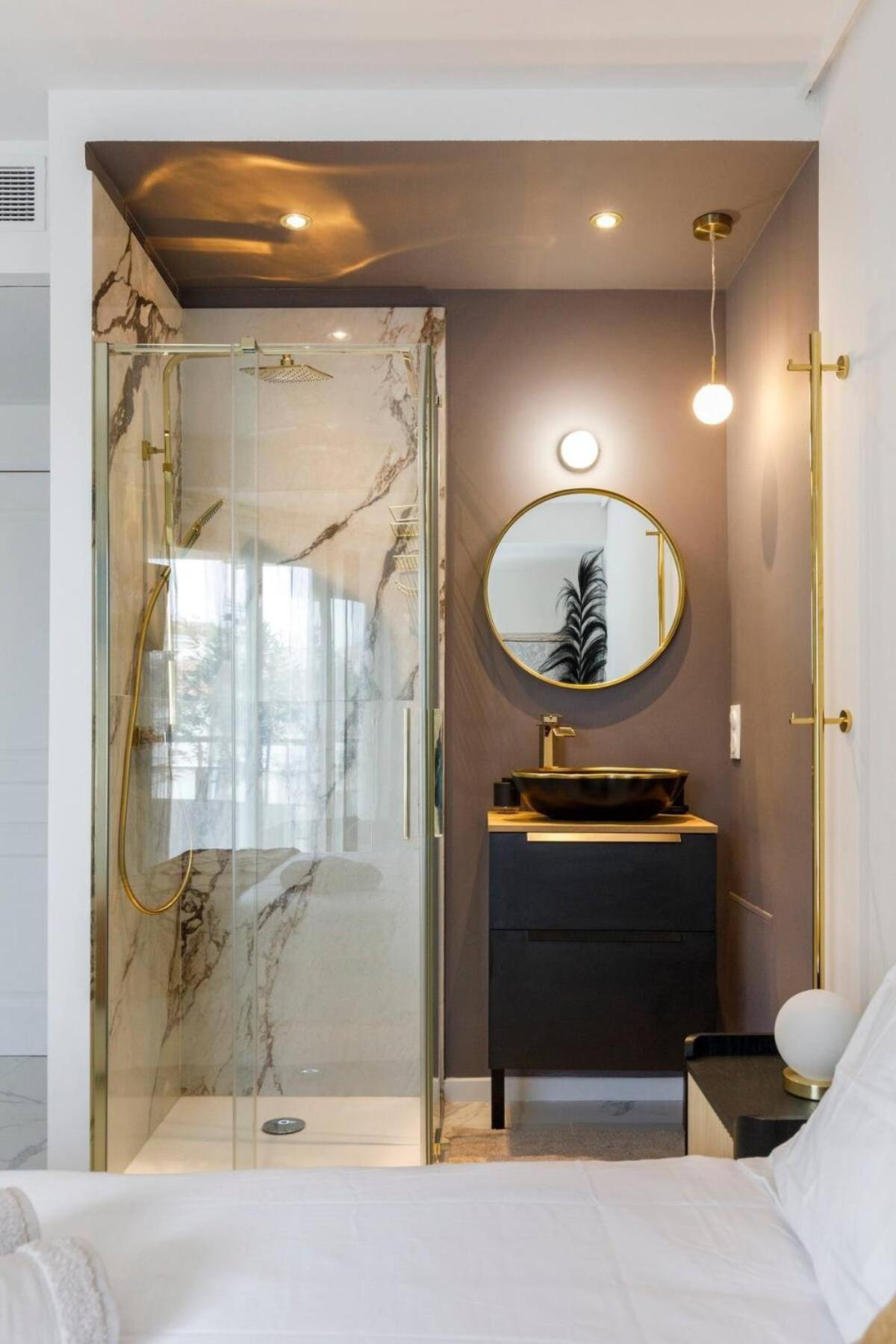 Luxury - Carre D'or - 2 Beds Apartment *