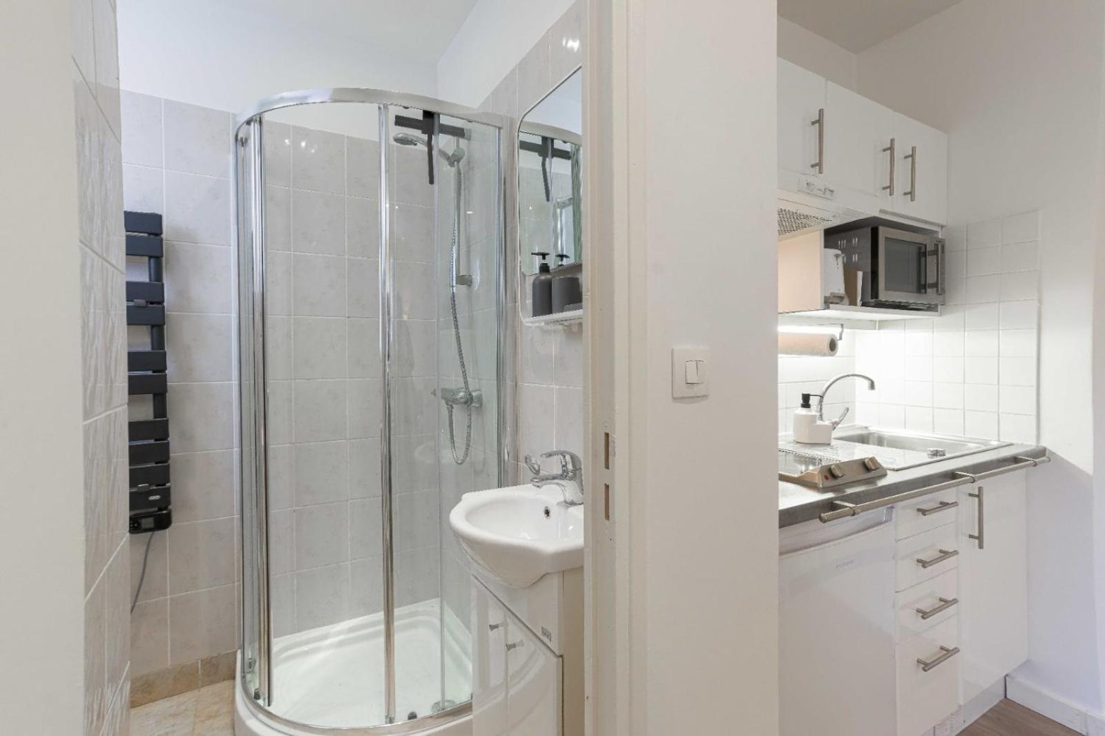 Apartment Alexandre - *