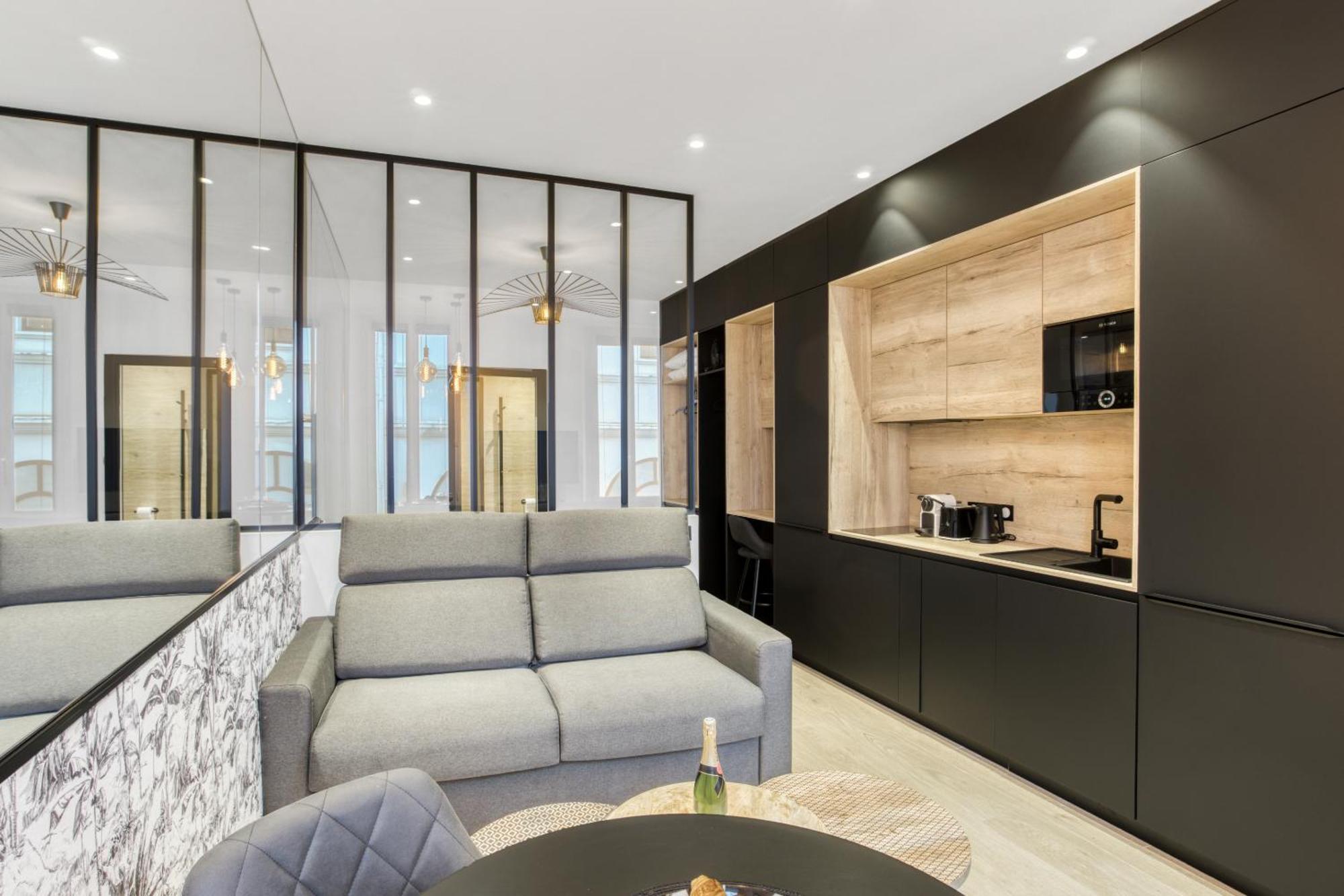 F2 Rue St Honore D ,hypercentre A 2 Minutes Du Palais Des Congres Apartment *