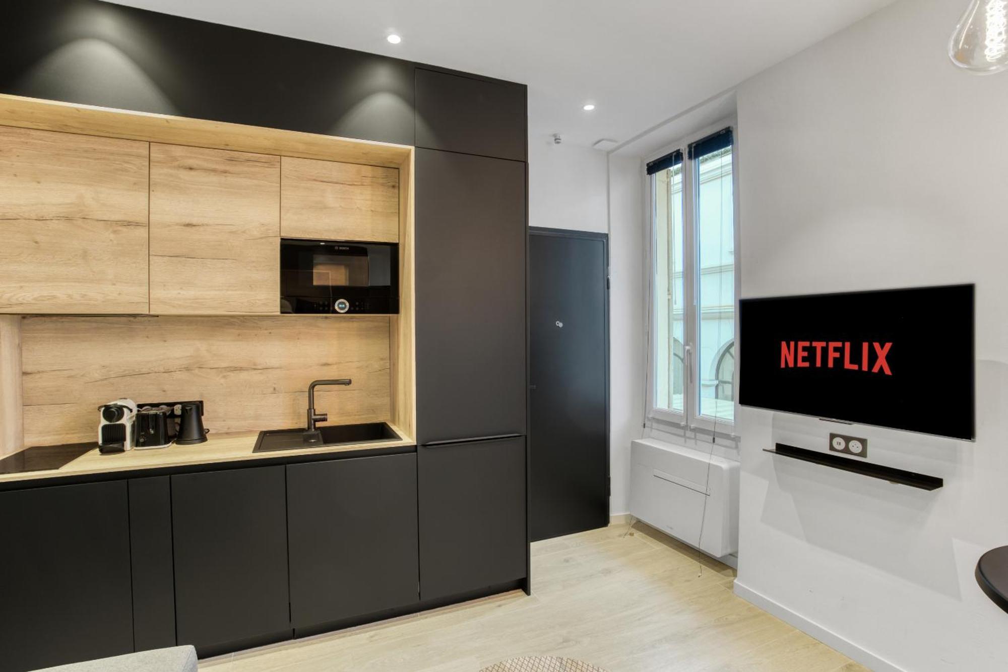 Apartment F2 Rue St Honore D ,hypercentre A 2 Minutes Du Palais Des Congres