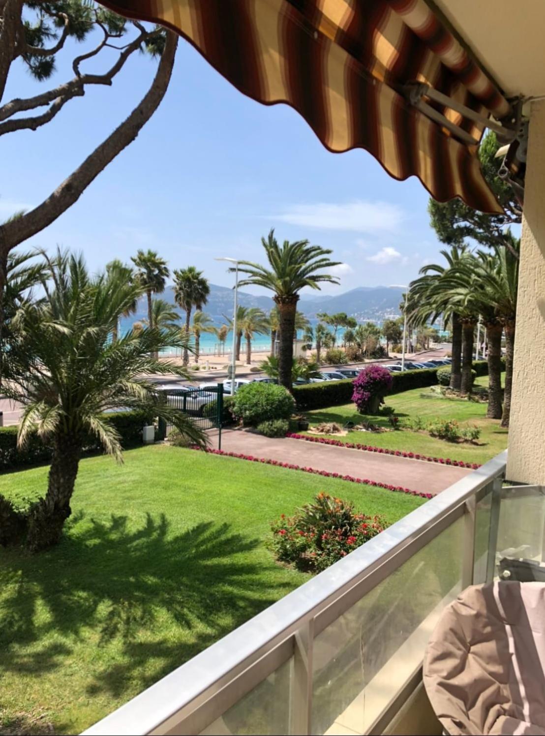 Face A La Yourhosthelper Cannes