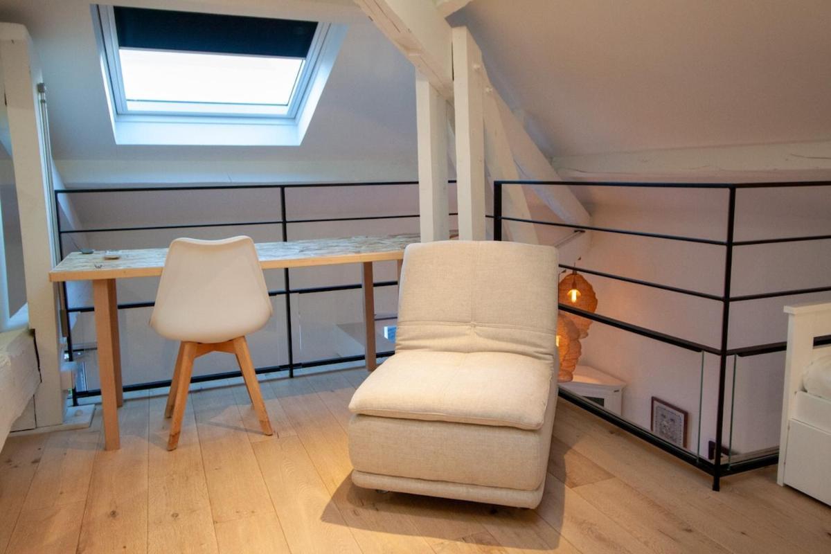 Stylish & Spacious 2-bed Duplex In
