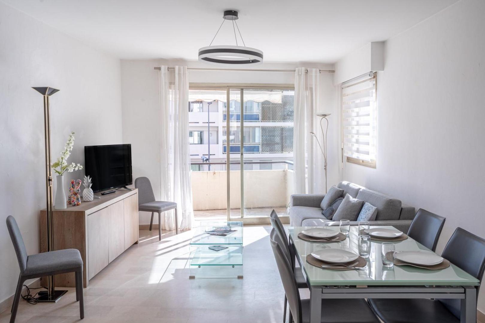 Cote Scene - Terrace & Near Croisette Apartment Cannes