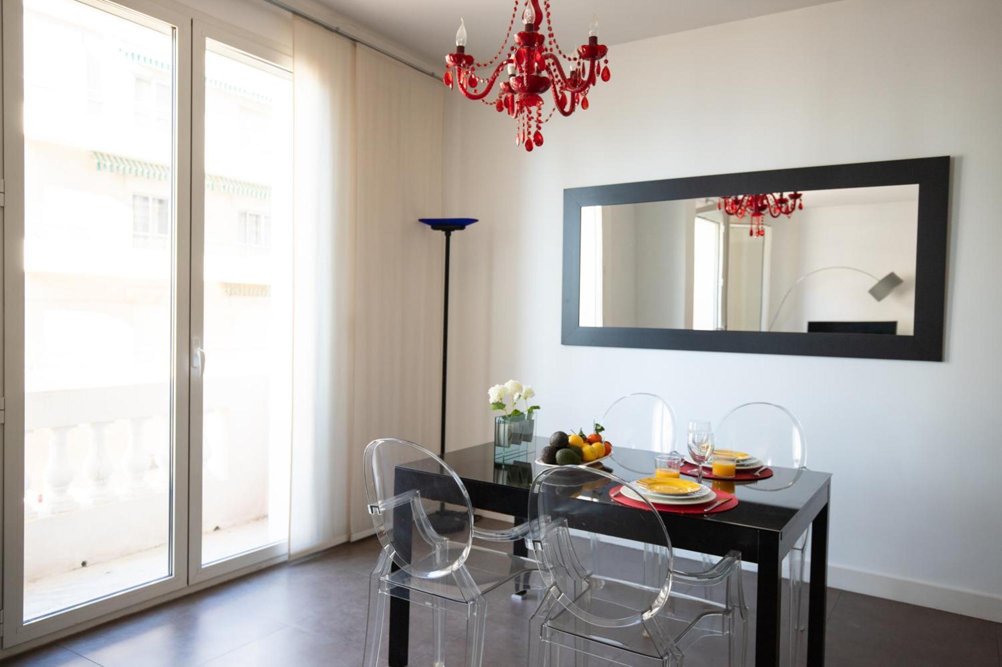 Palais Miramar With Sea View On La Croisette Apartment *