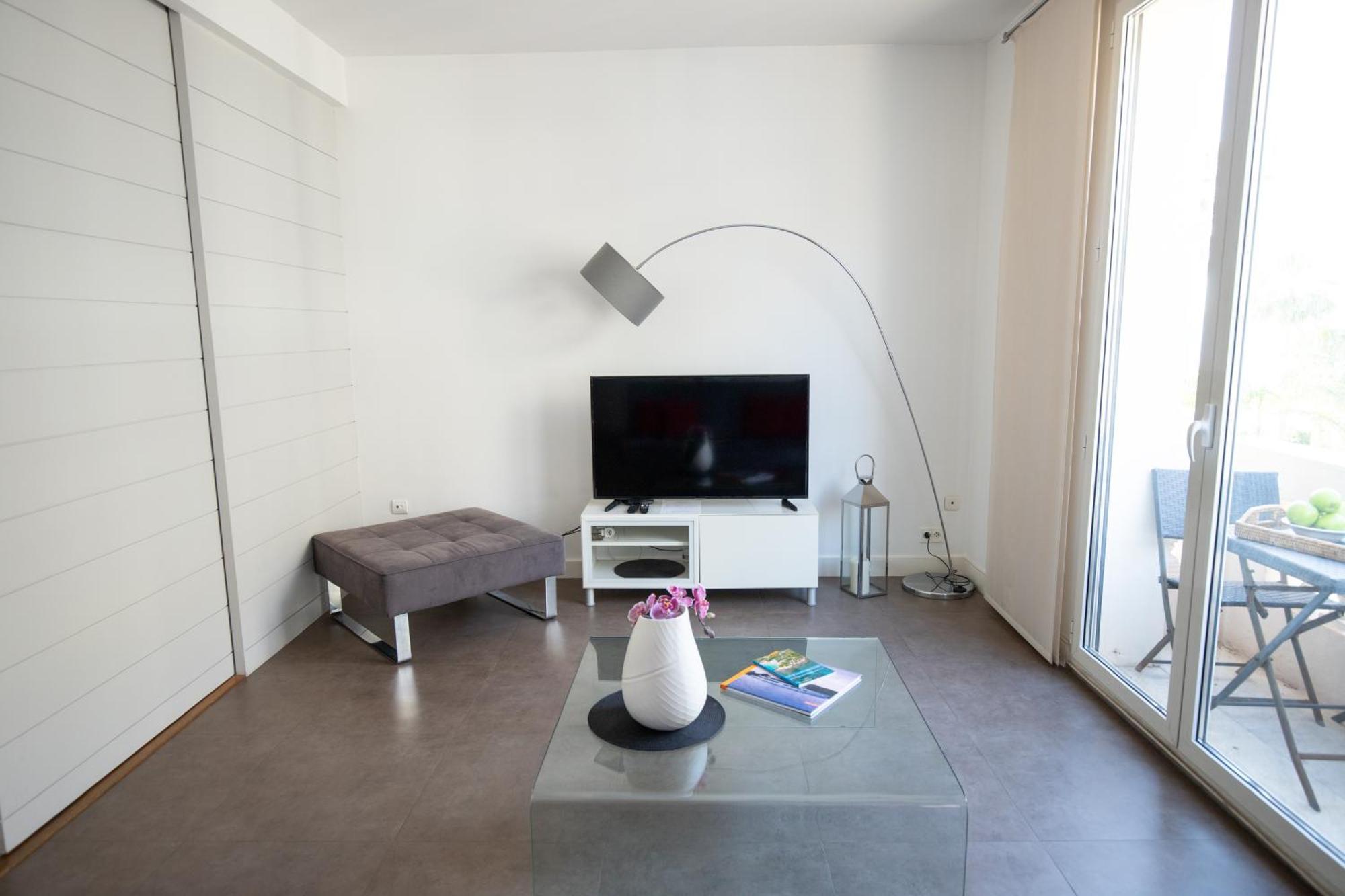 Palais Miramar With Sea View On La Croisette Apartment Cannes