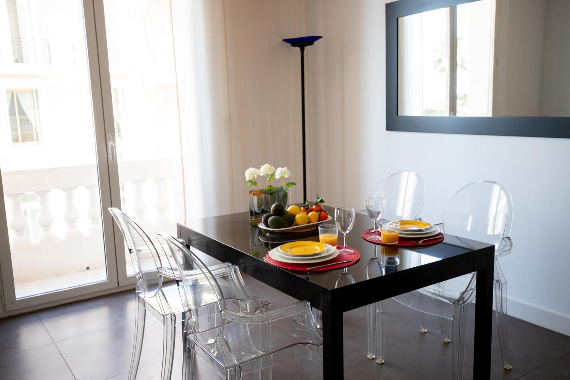 Apartment Palais Miramar With Sea View On La Croisette *