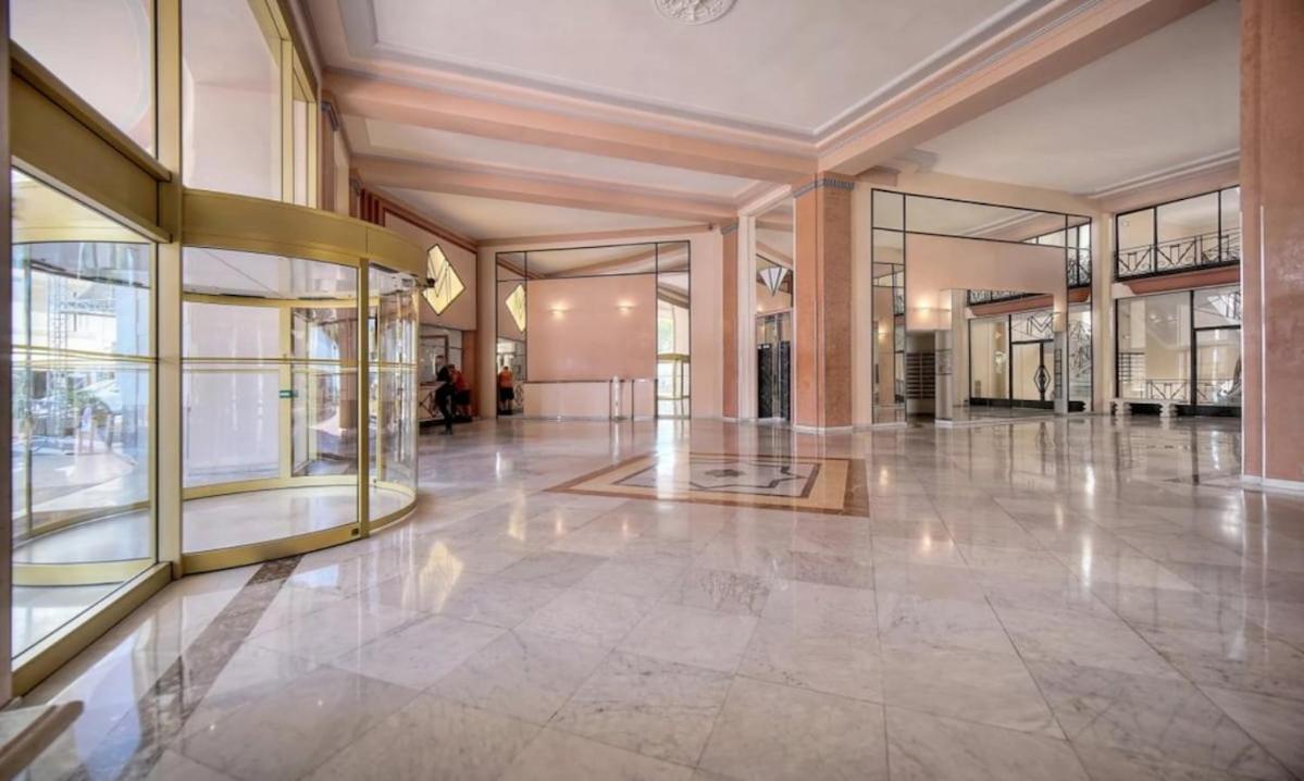 1 Bedroom - M6 Cannes