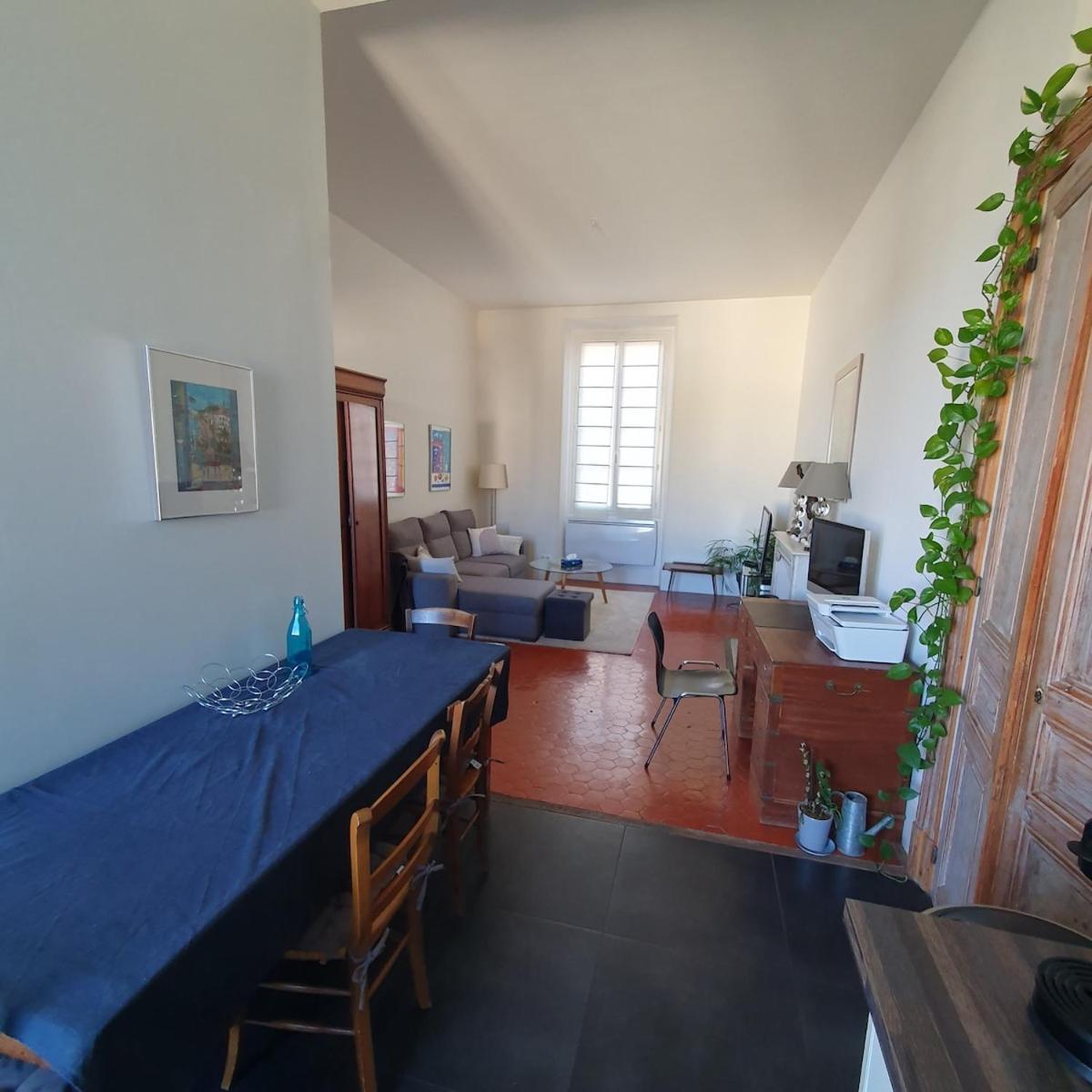 Luminous 92m2 8mn Palais *