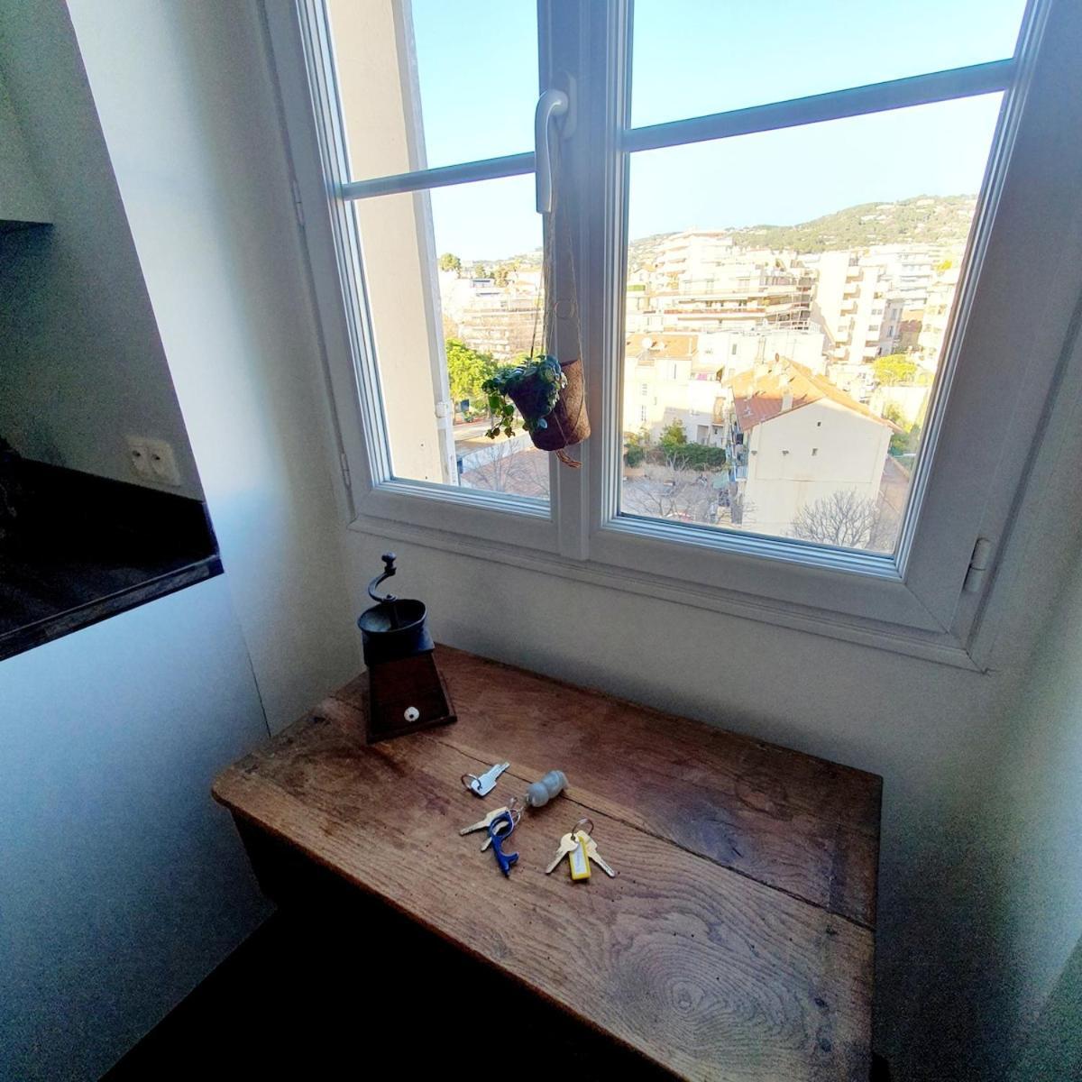 Apartment Luminous 92m2 8mn Palais