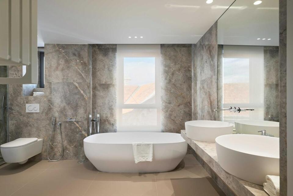 Au Petit Palais Apartment *