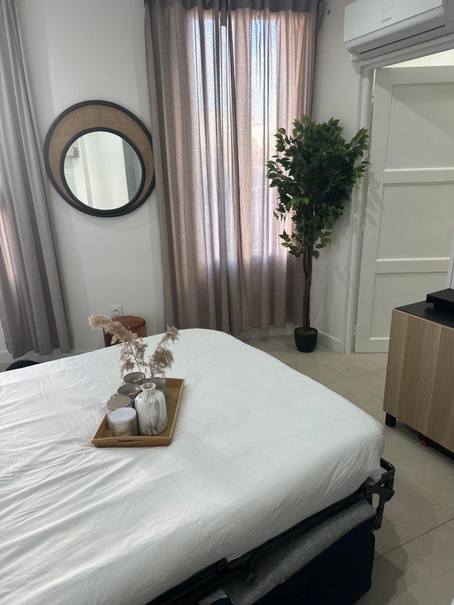 Apartment Palm T2 Borniol *