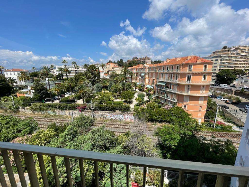 Apartment Mistral Seaside - 200m De La Cannes