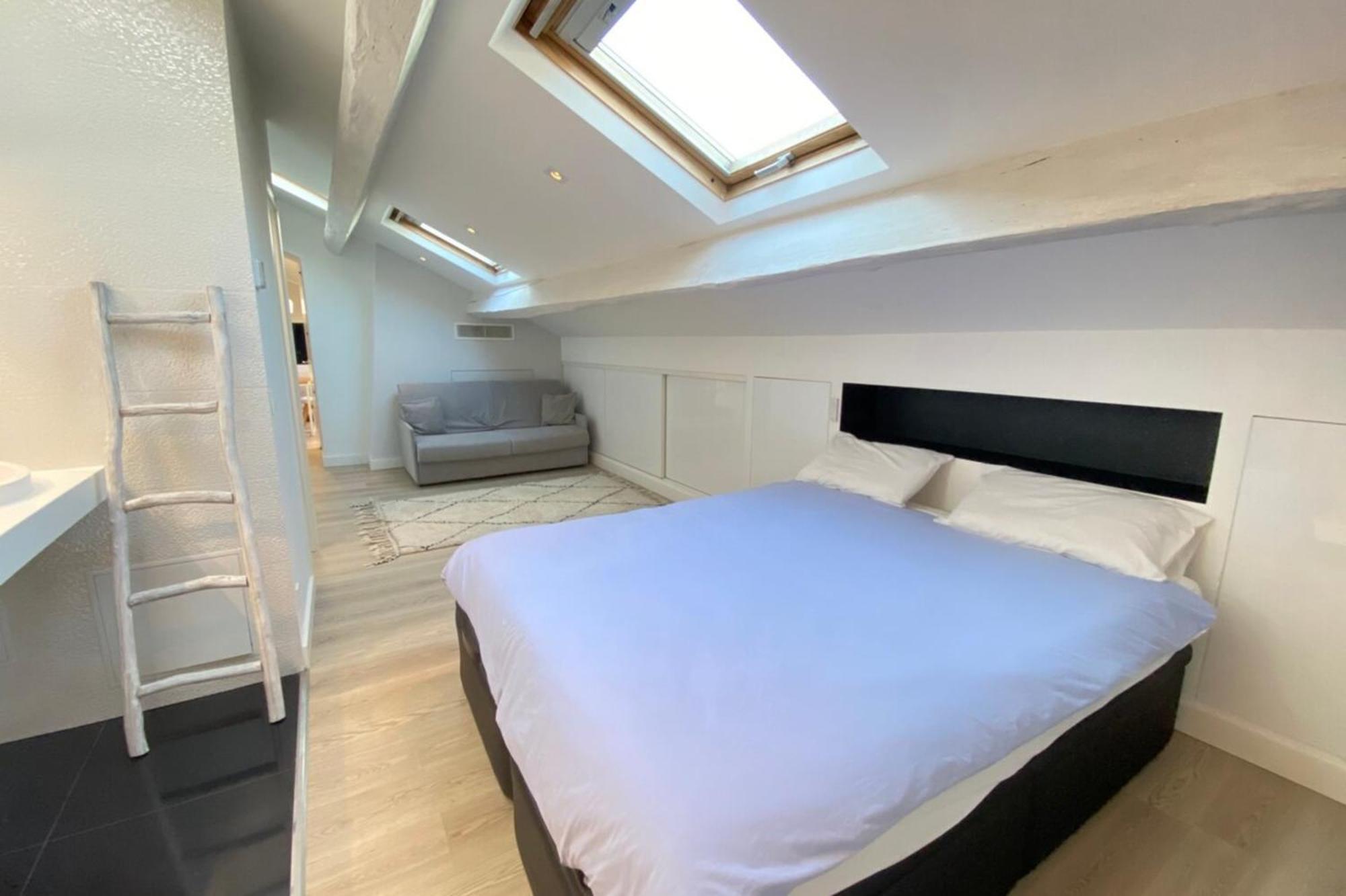Modern & Bright 4-room In Banane Cannes